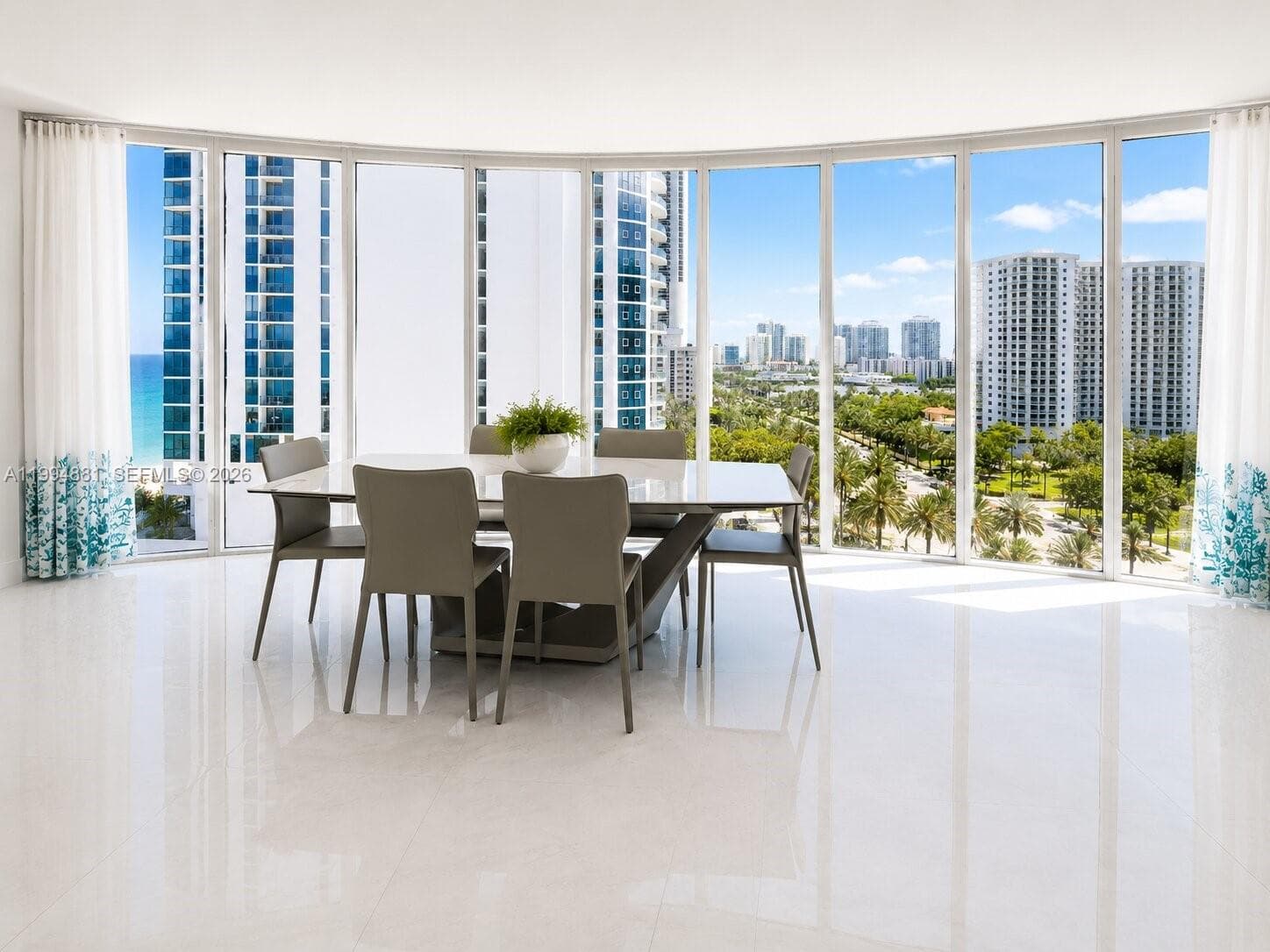17555 Collins Ave 1001 photo 4