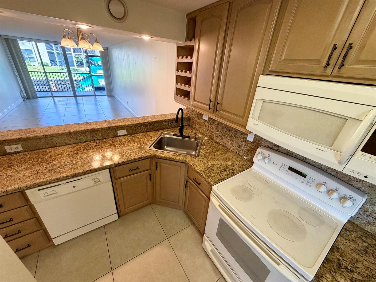 6 Royal Palm Way #102 2