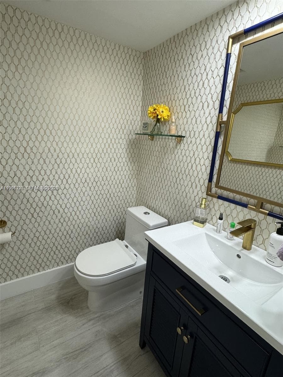 2030 S Ocean Dr 815 photo 4
