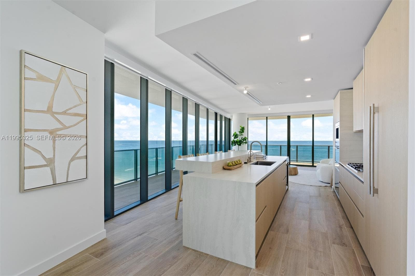 900 N Ocean Blvd 1506 photo 6
