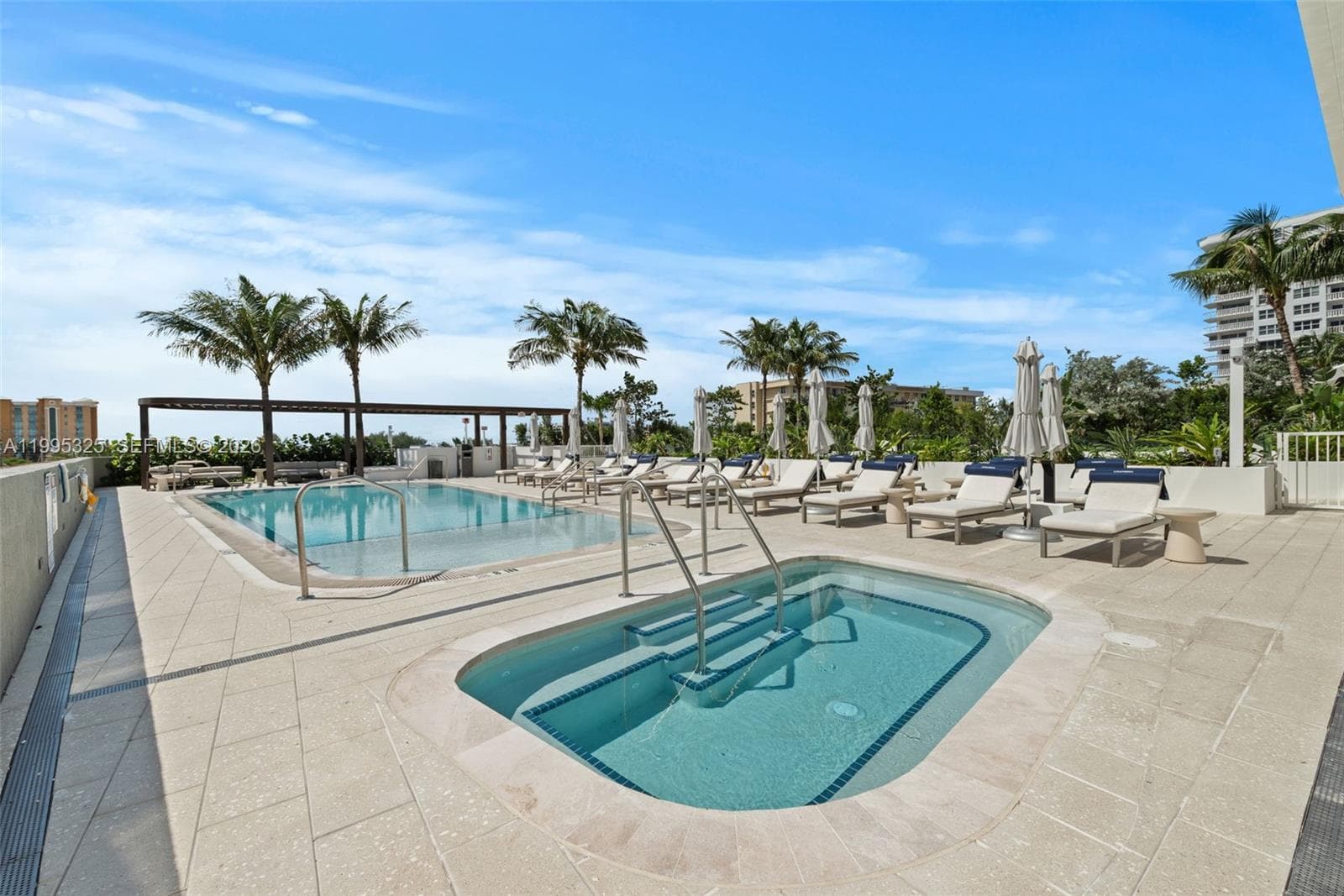 900 N Ocean Blvd 1506 photo 22