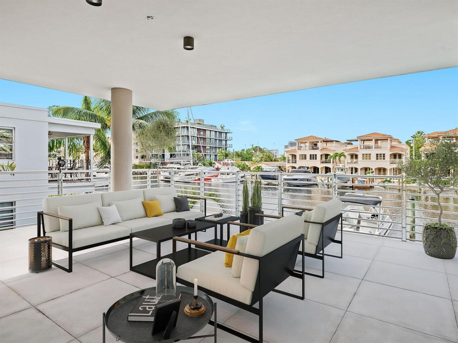 133 Isle Of Venice Drive #201 2