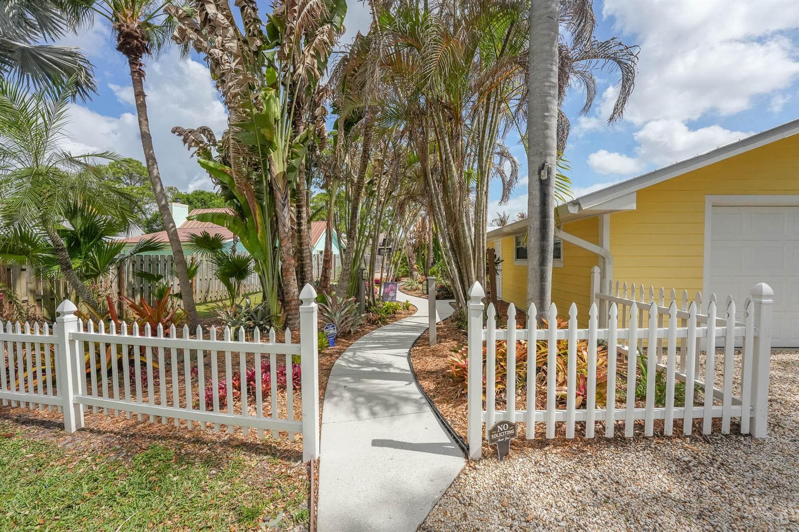 1341 SW Evergreen Lane 2