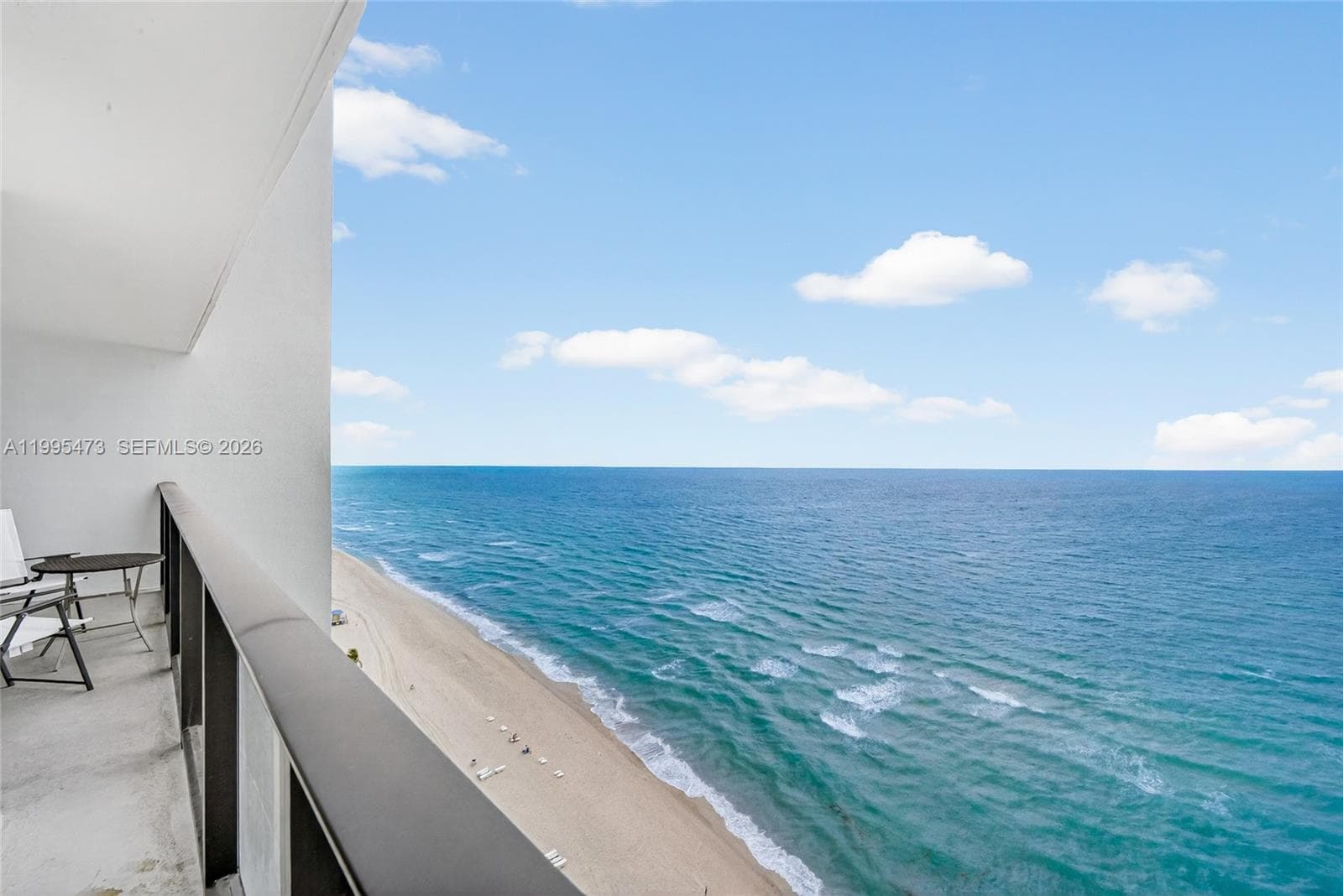 2301 Ocean Dr 4