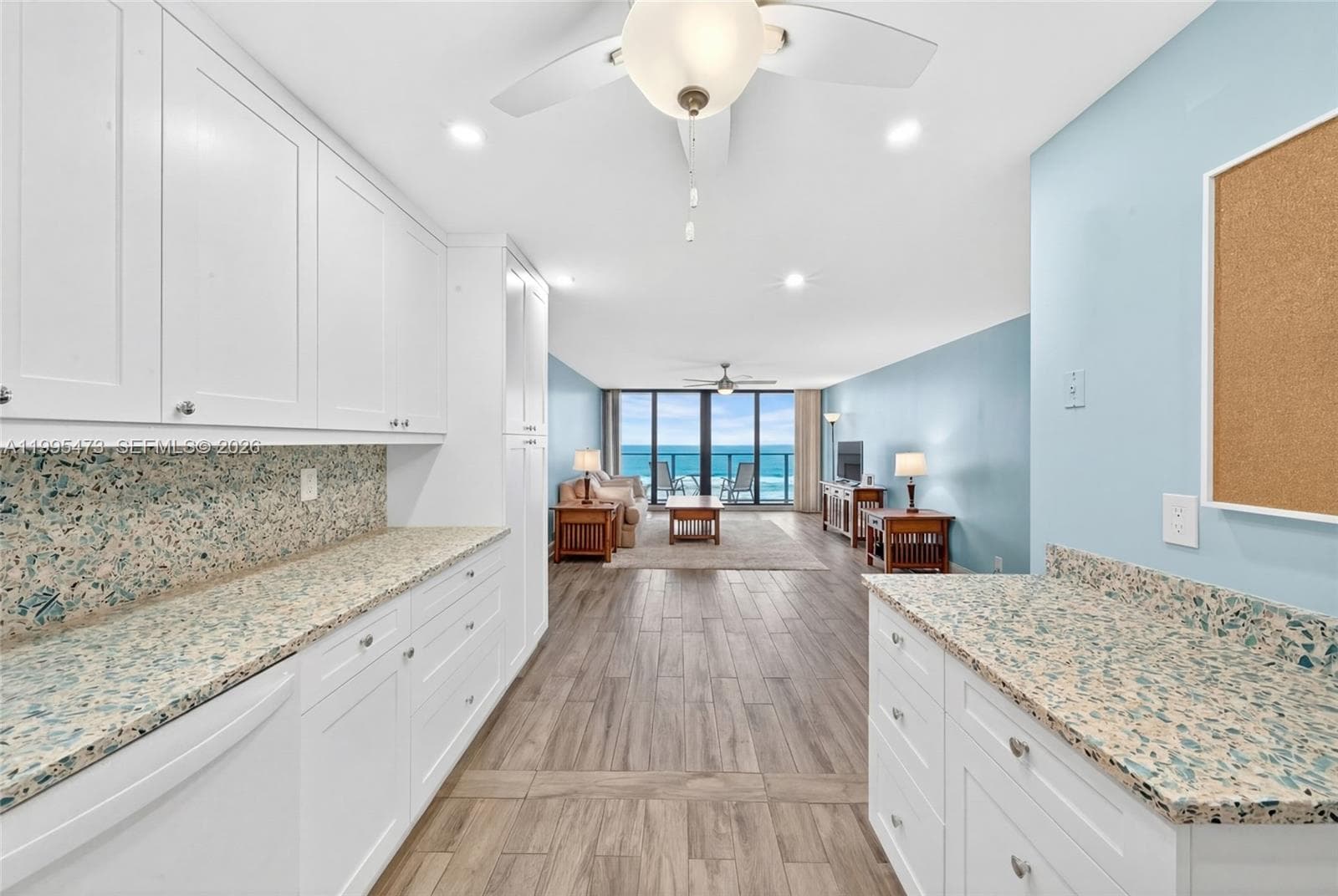 2301 Ocean Dr 2302 photo 25