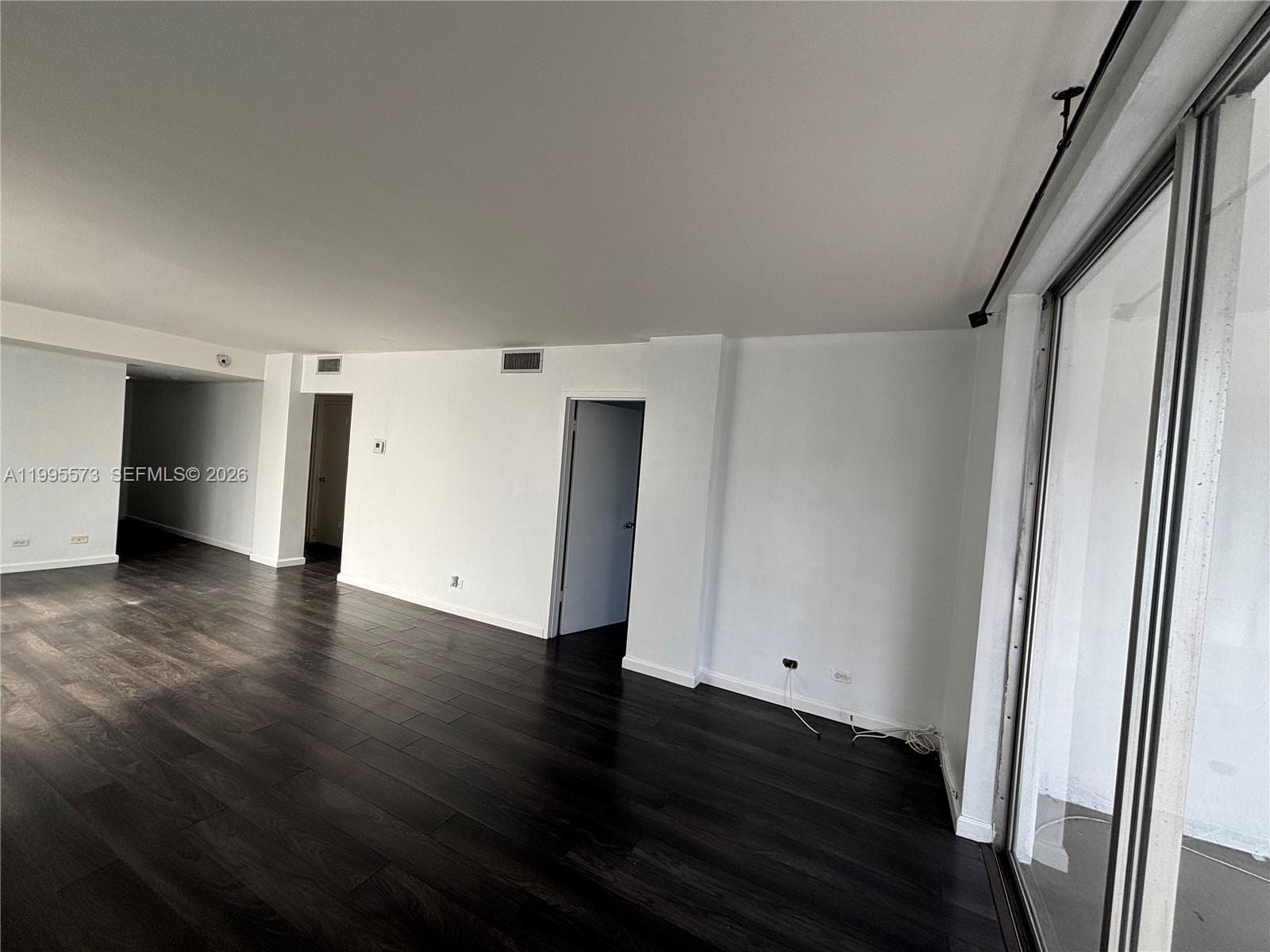 3660 NE 166th St 215 photo 4
