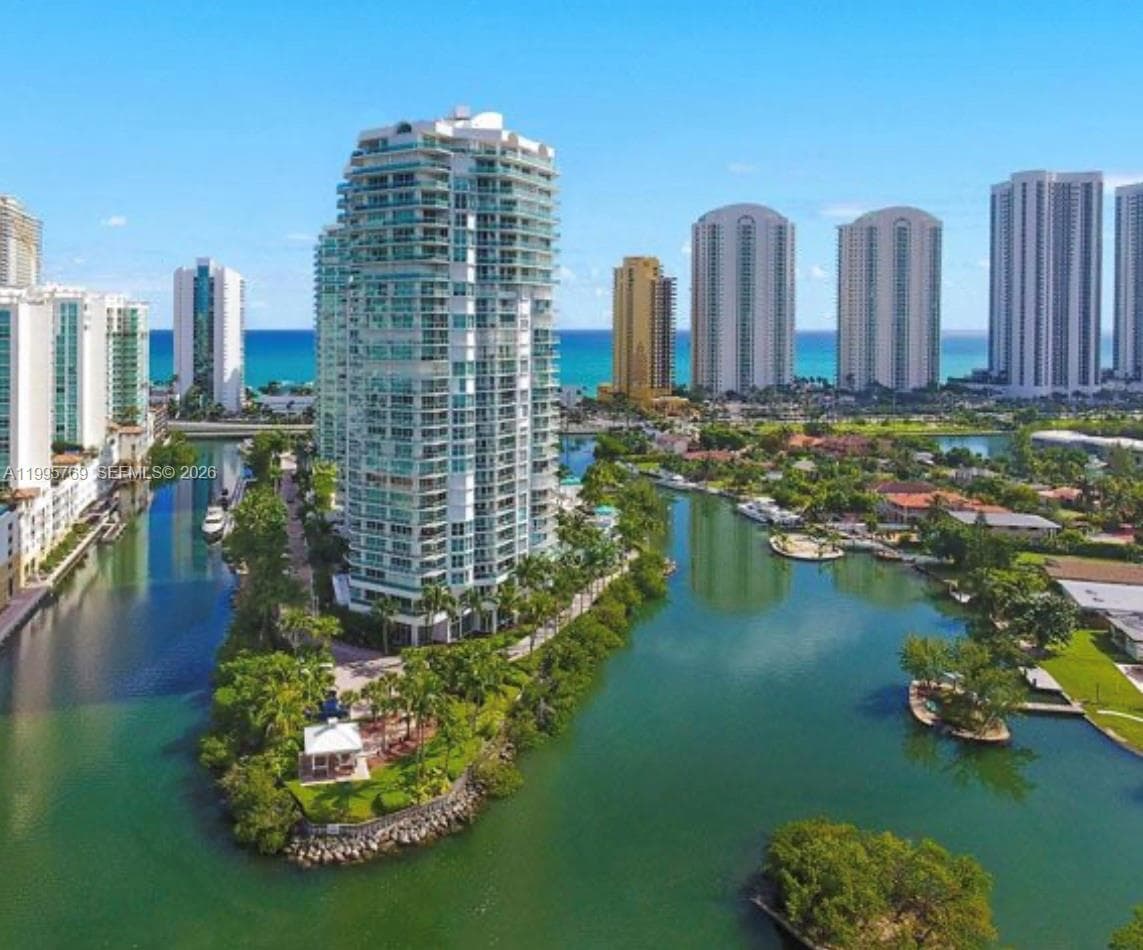 16500 Collins Ave 1453 photo 3