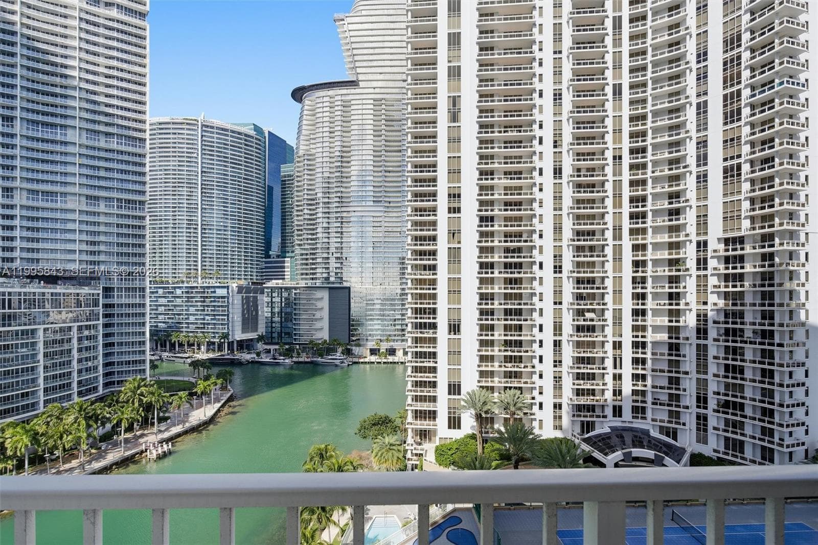 801 Brickell Key Blvd 1204 photo 3