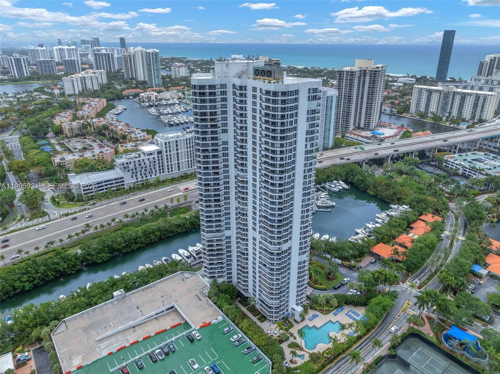 3500 Mystic Pointe Dr 3001 photo 3