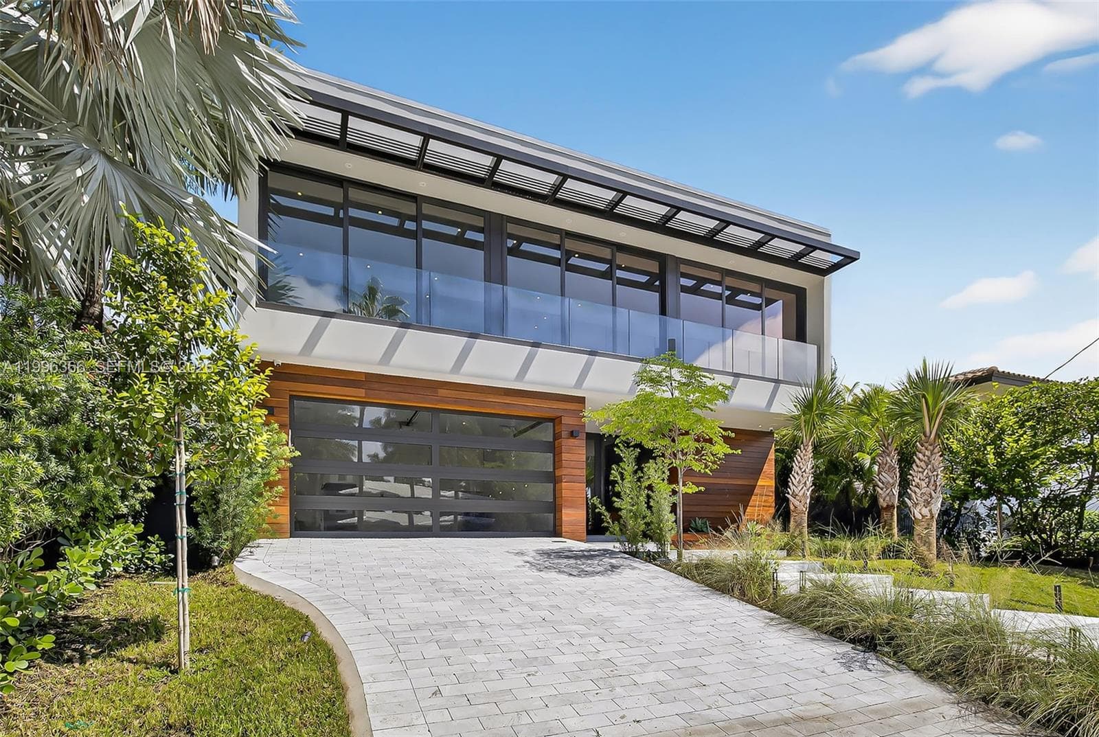 620 Solar Isle Dr 3