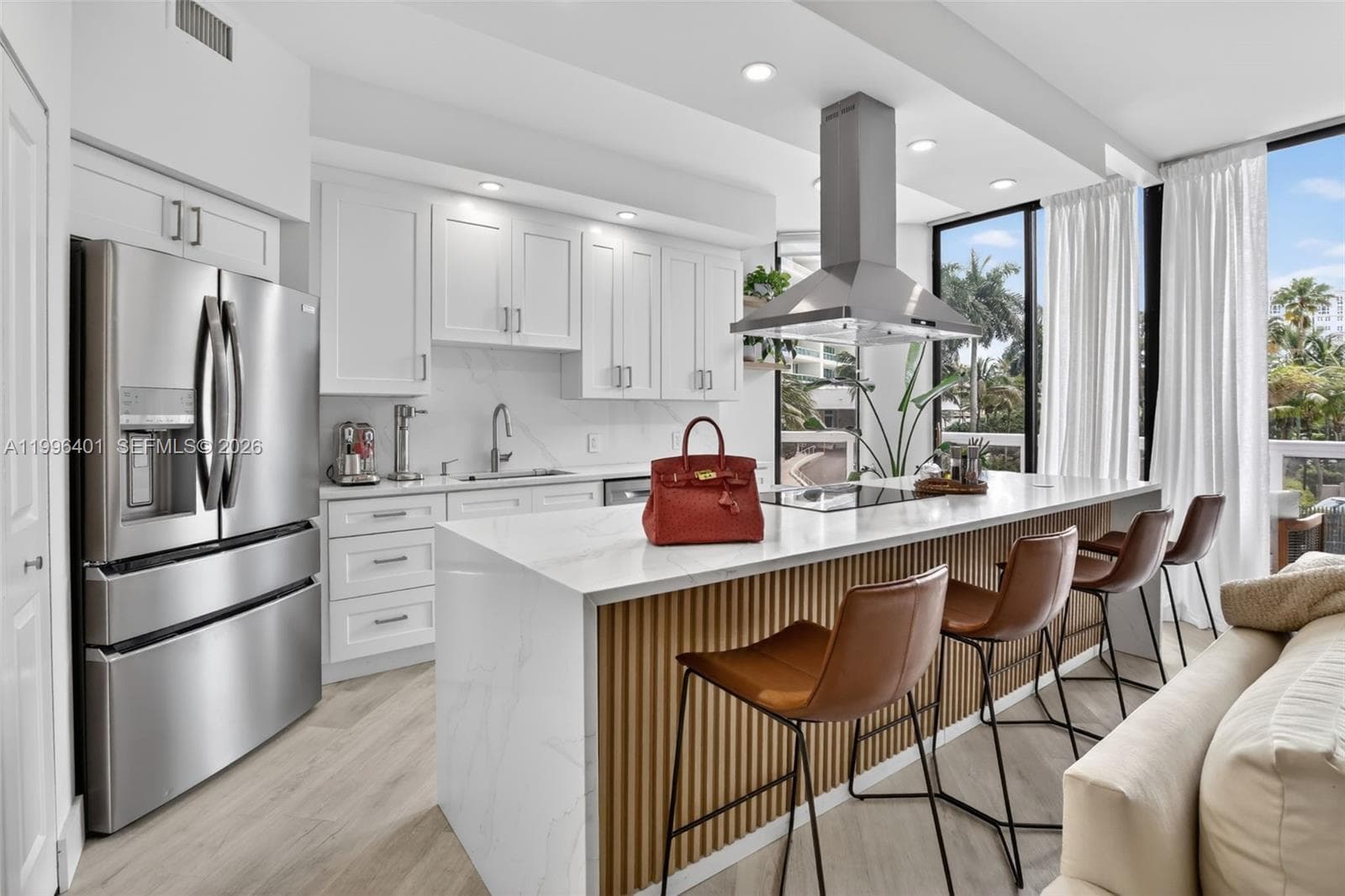 20185 E Country Club Dr 204 photo 15