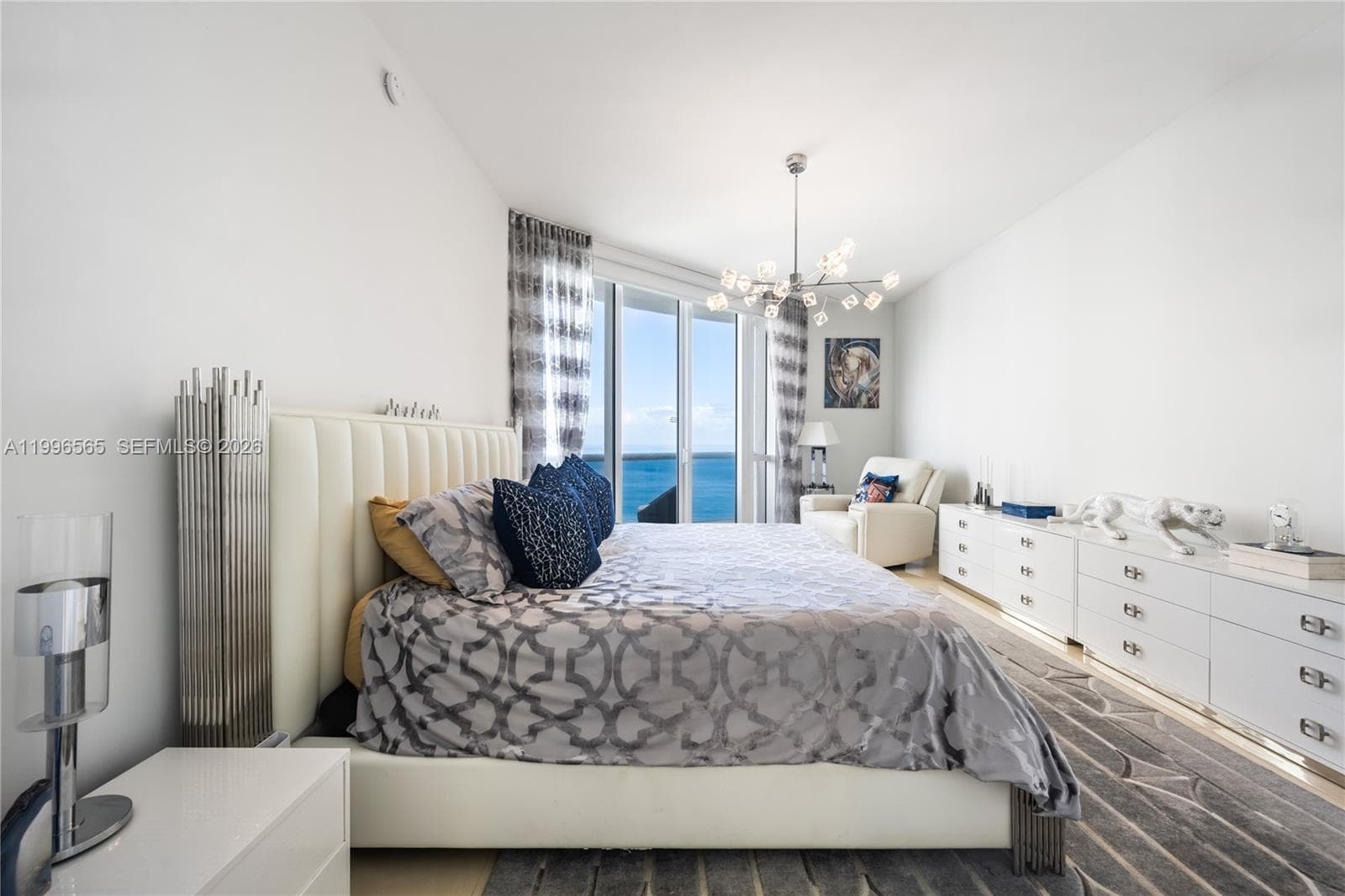 15901 Collins Ave 2104 photo 17
