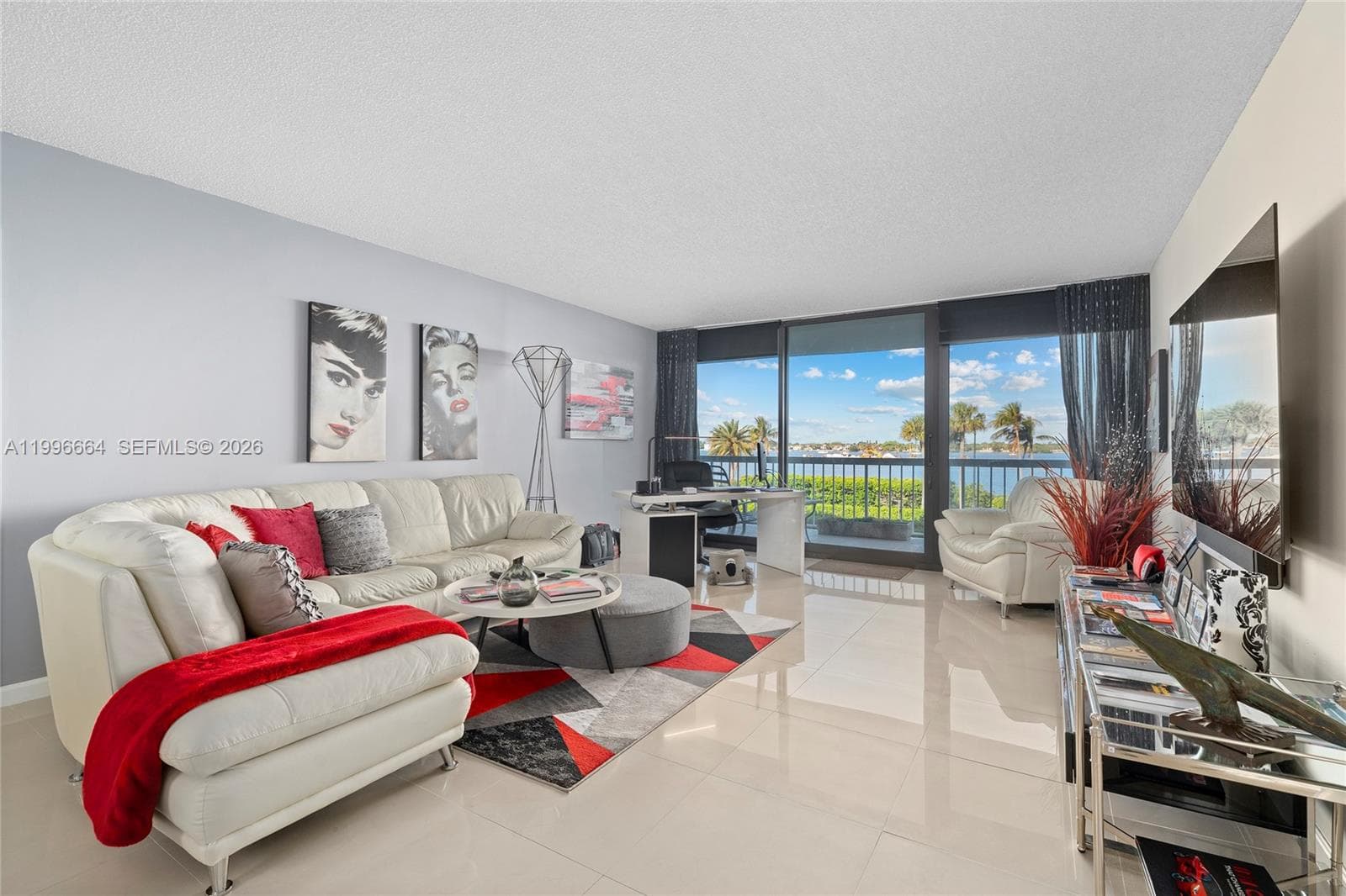 3300 Ocean Blvd 1