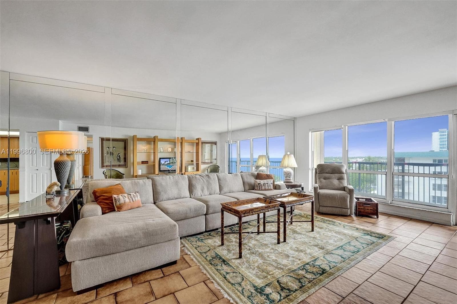 1800 Ocean Blvd 4