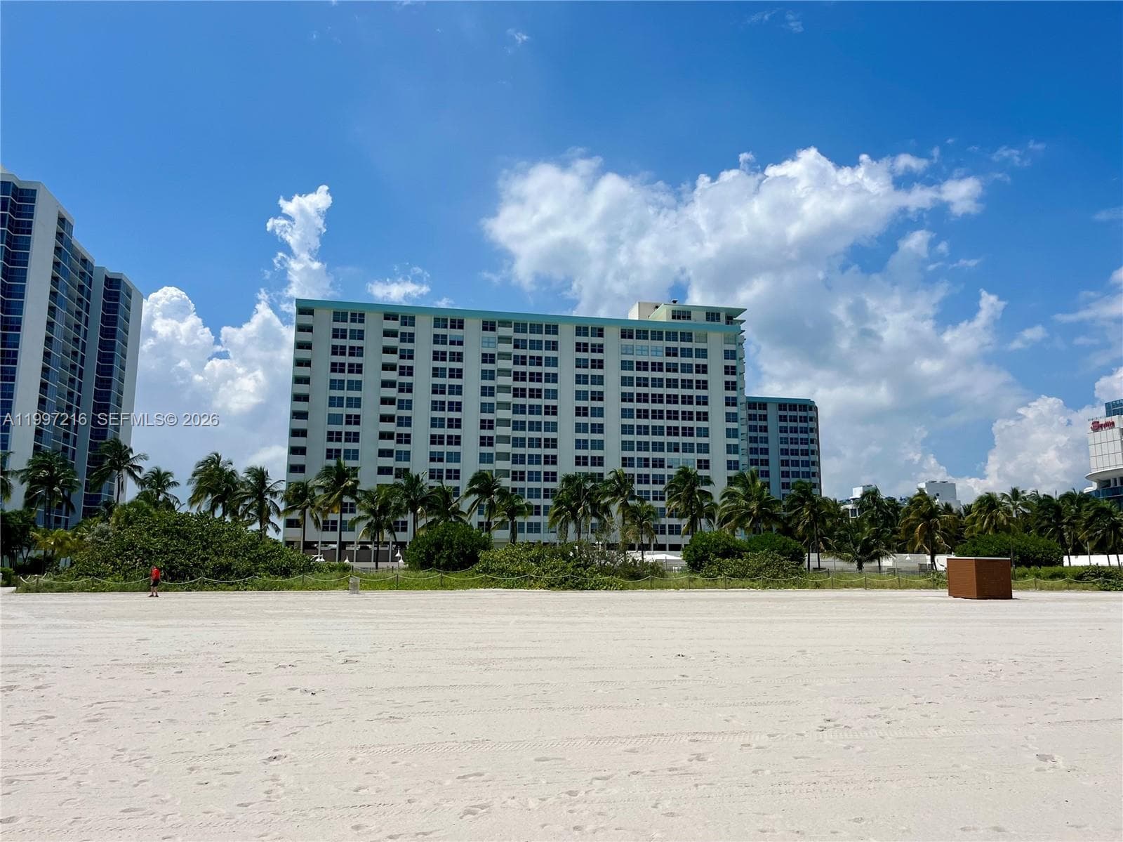 2899 Collins Ave 424 photo 15