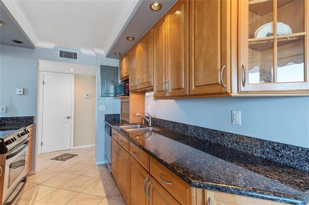 2881 NE 33rd Court Ph A photo 5