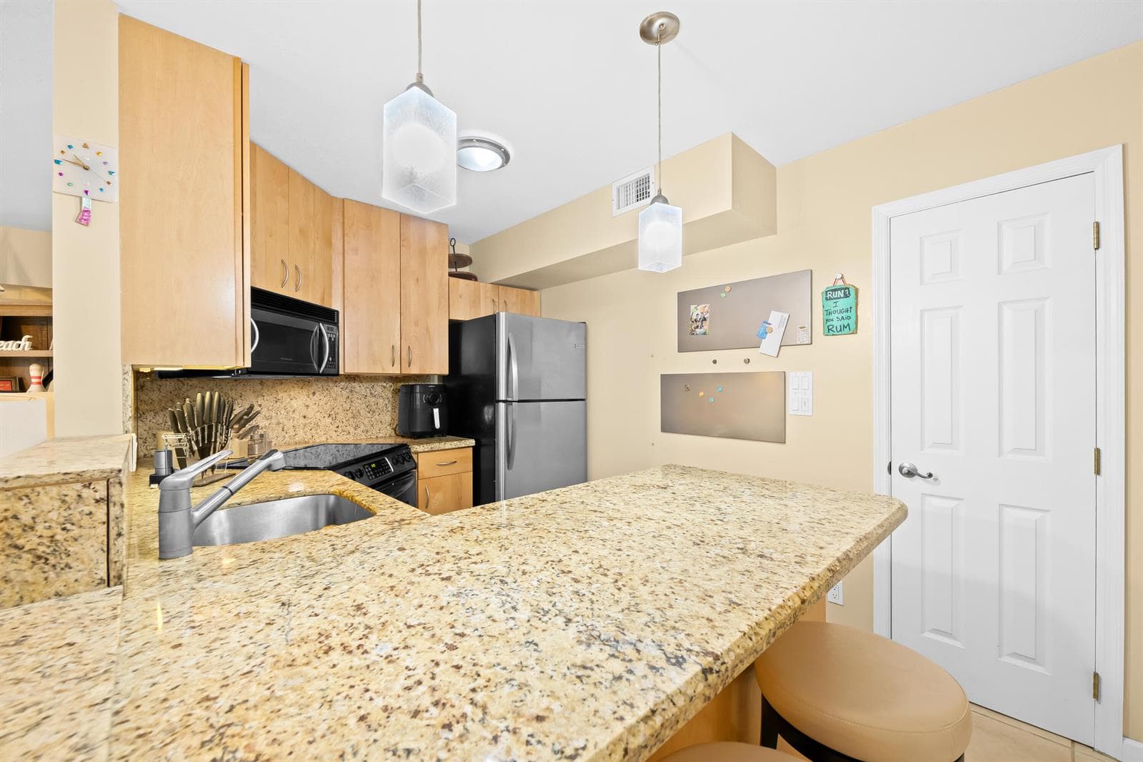 95 N Birch Road 304 photo 10