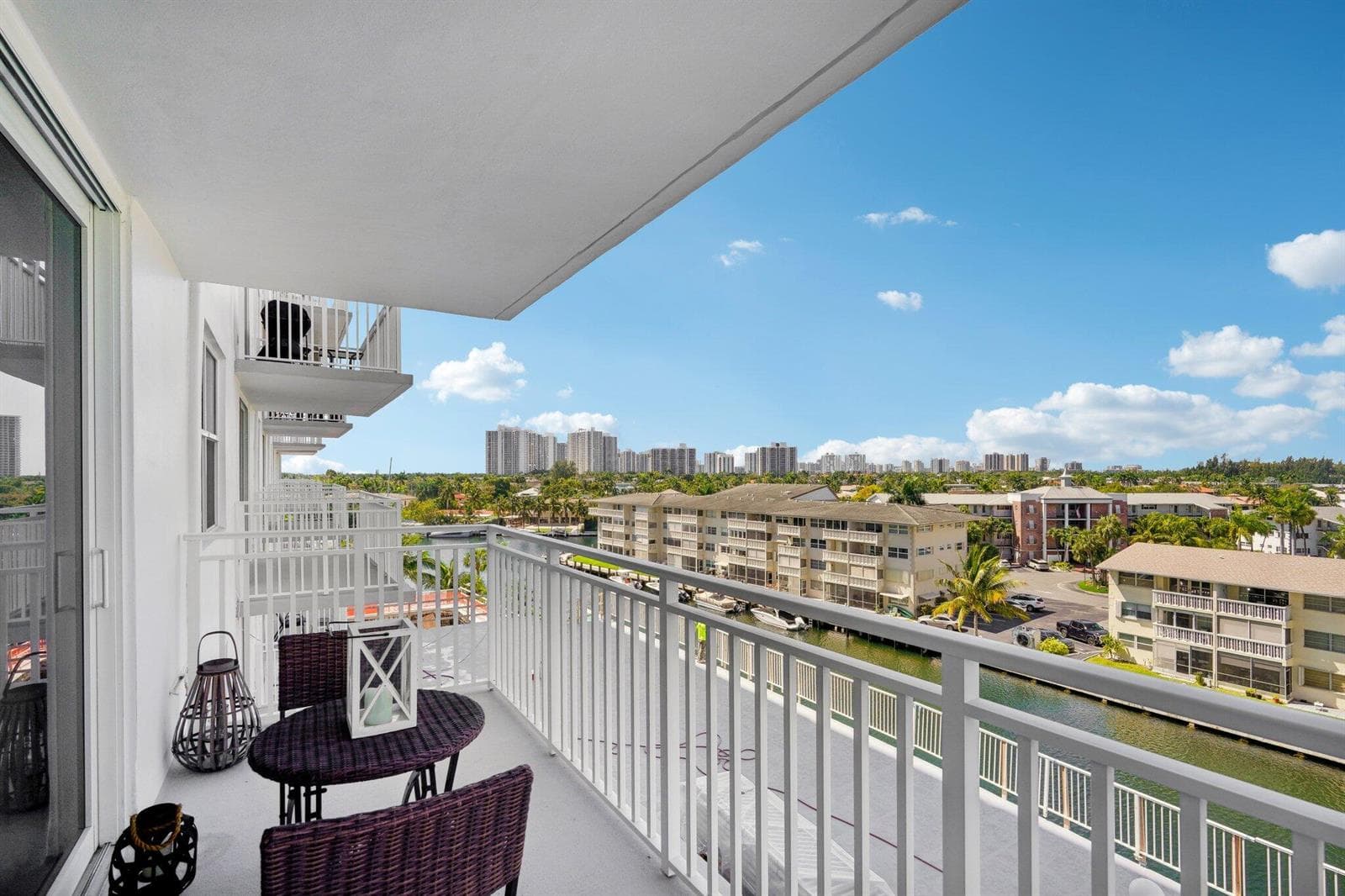 427 Golden Isles Drive #6d 1