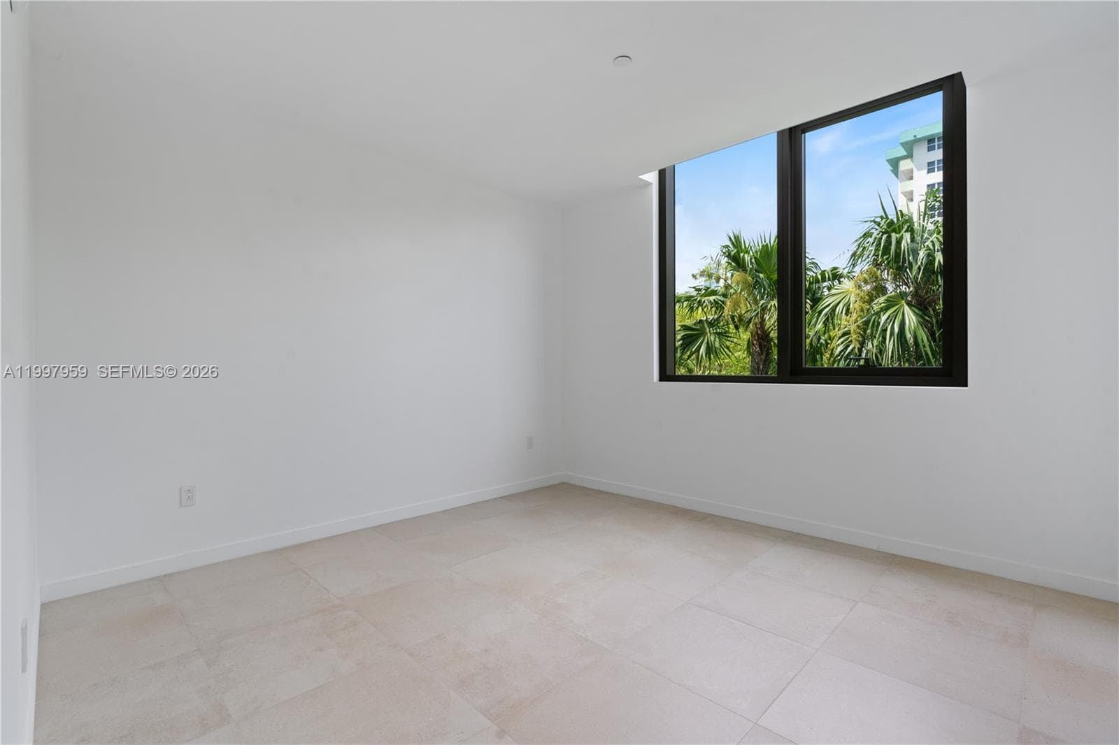 1135 103rd St 203 photo 24