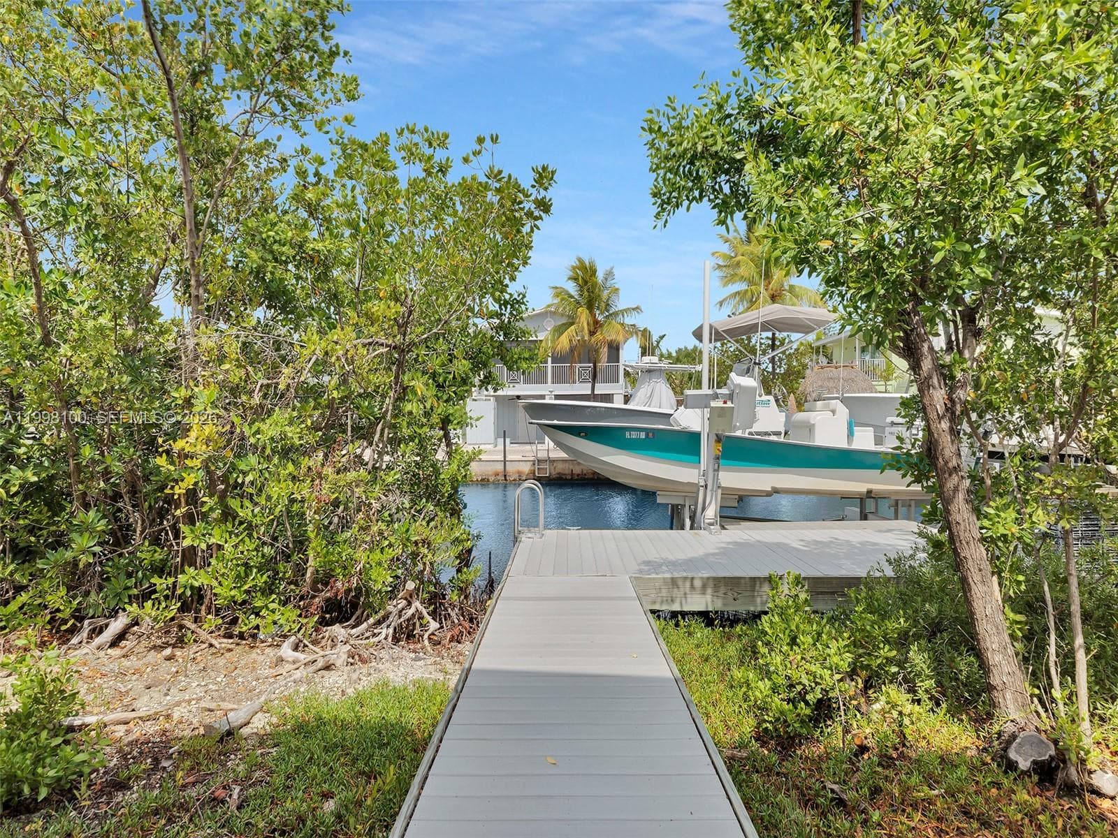 437 Pirates Rd photo 11