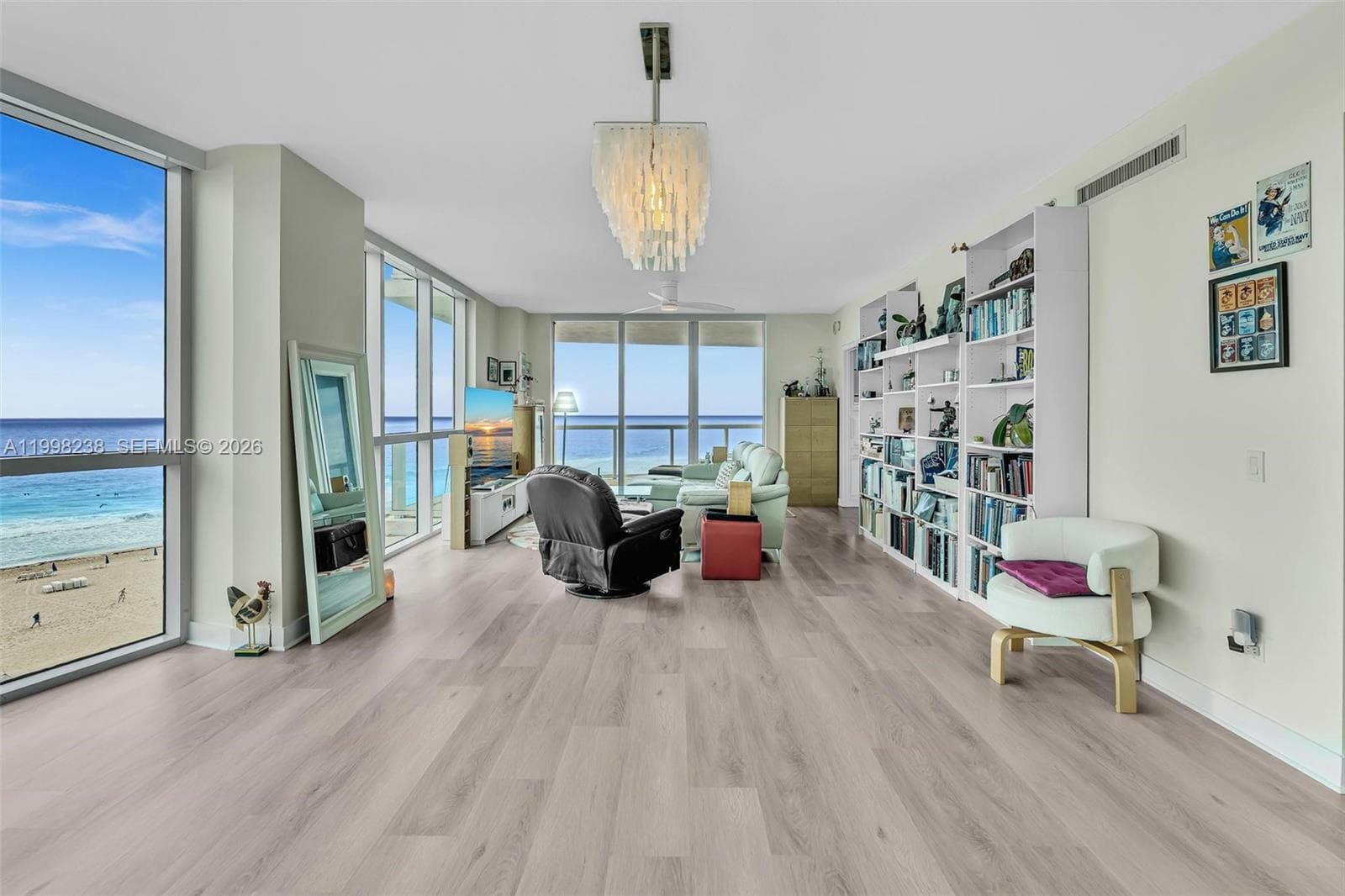 3801 Collins Ave 806 photo 7