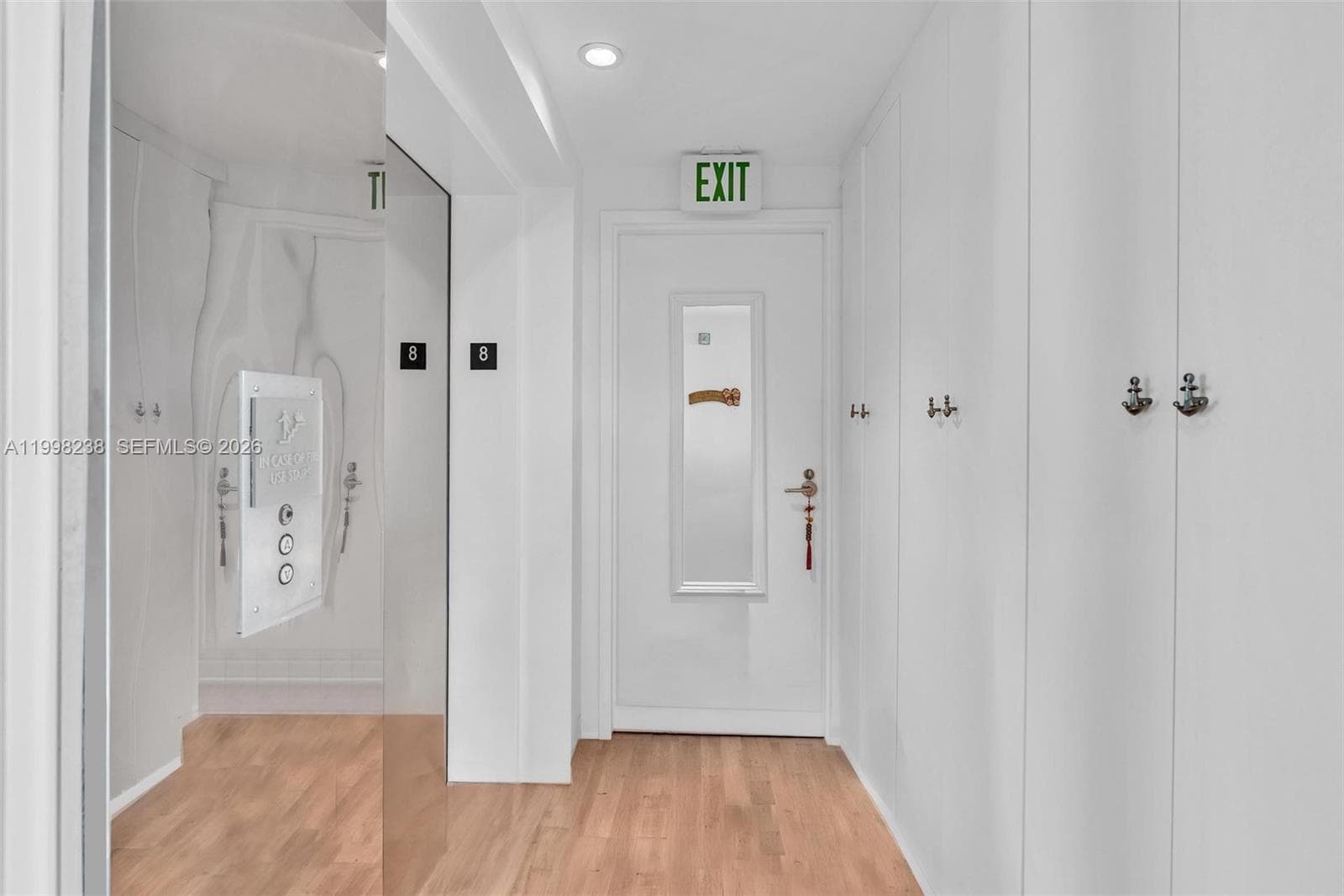 3801 Collins Ave 3