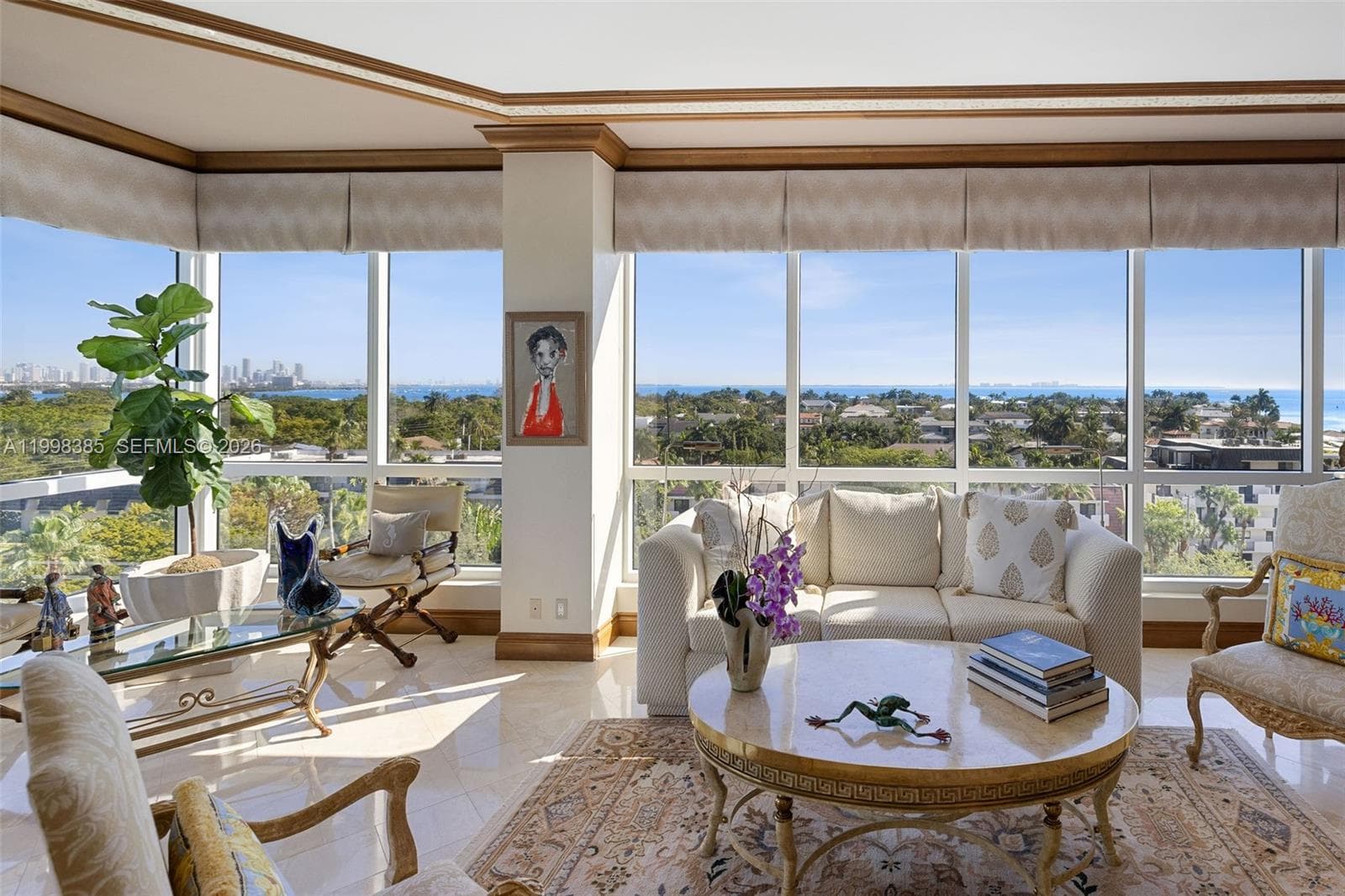 10 Edgewater Dr 3