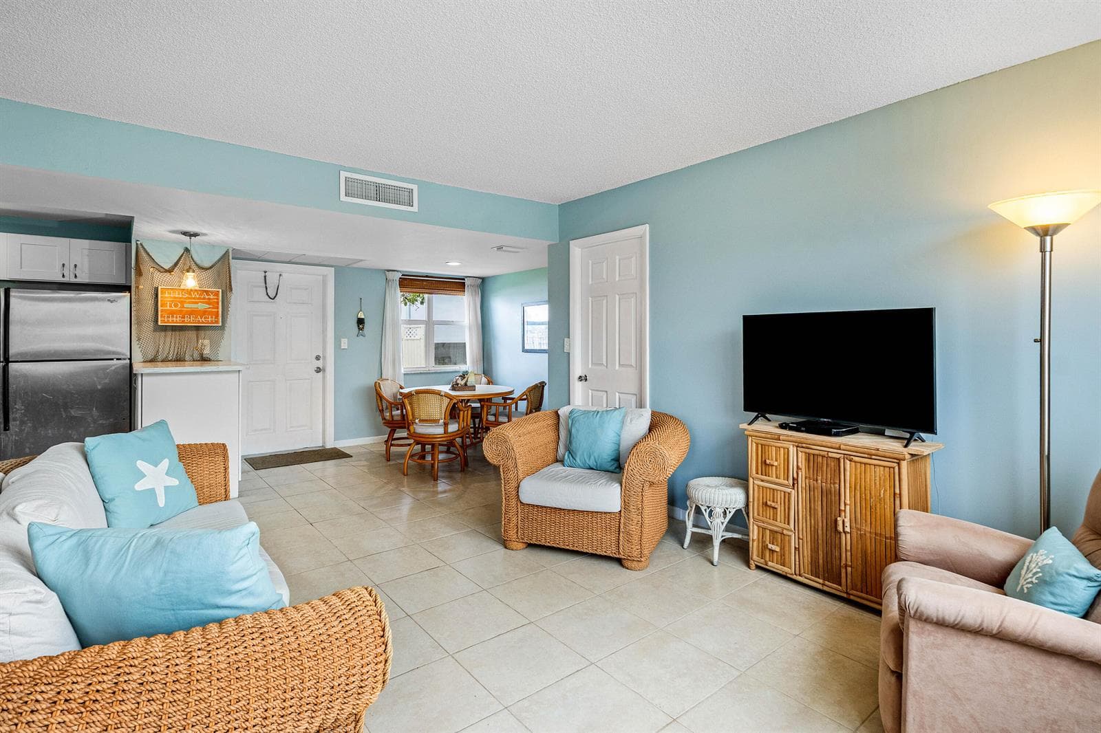 1820 New Palm Way #103 2