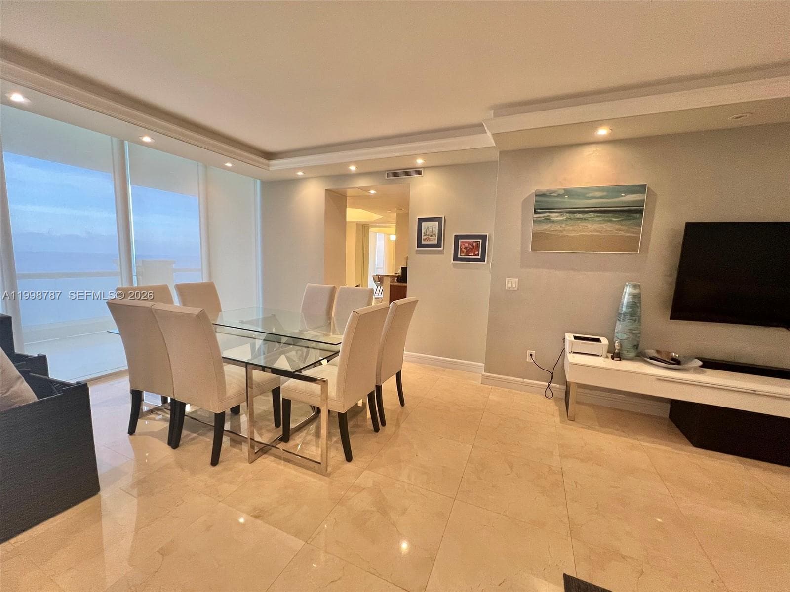 17875 Collins Ave 4