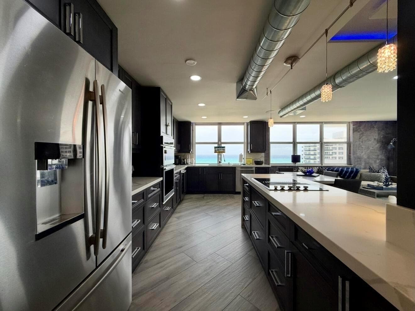 2121 N Ocean Boulevard #1409e 3
