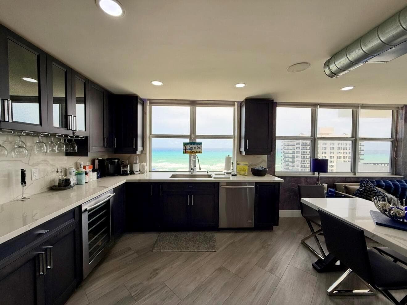 2121 N Ocean Boulevard #1409e 5