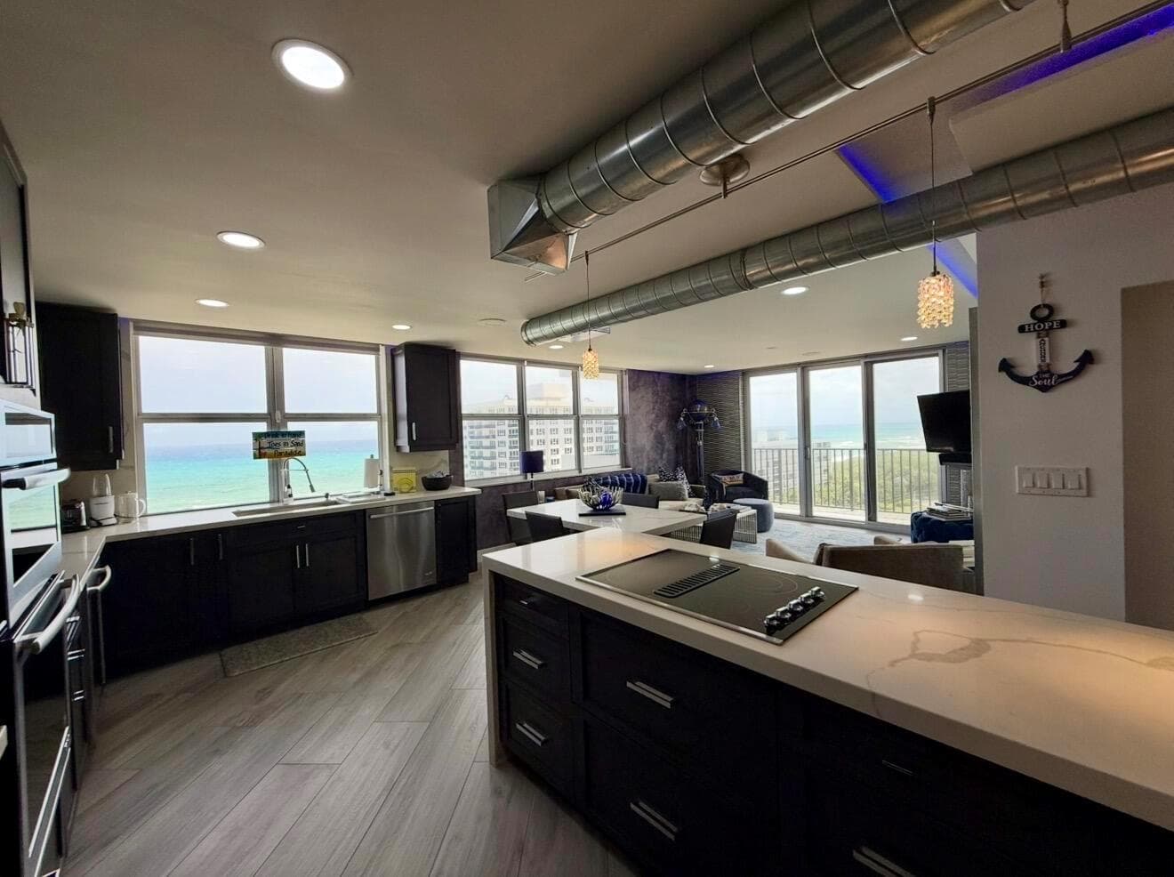 2121 N Ocean Boulevard #1409e 4