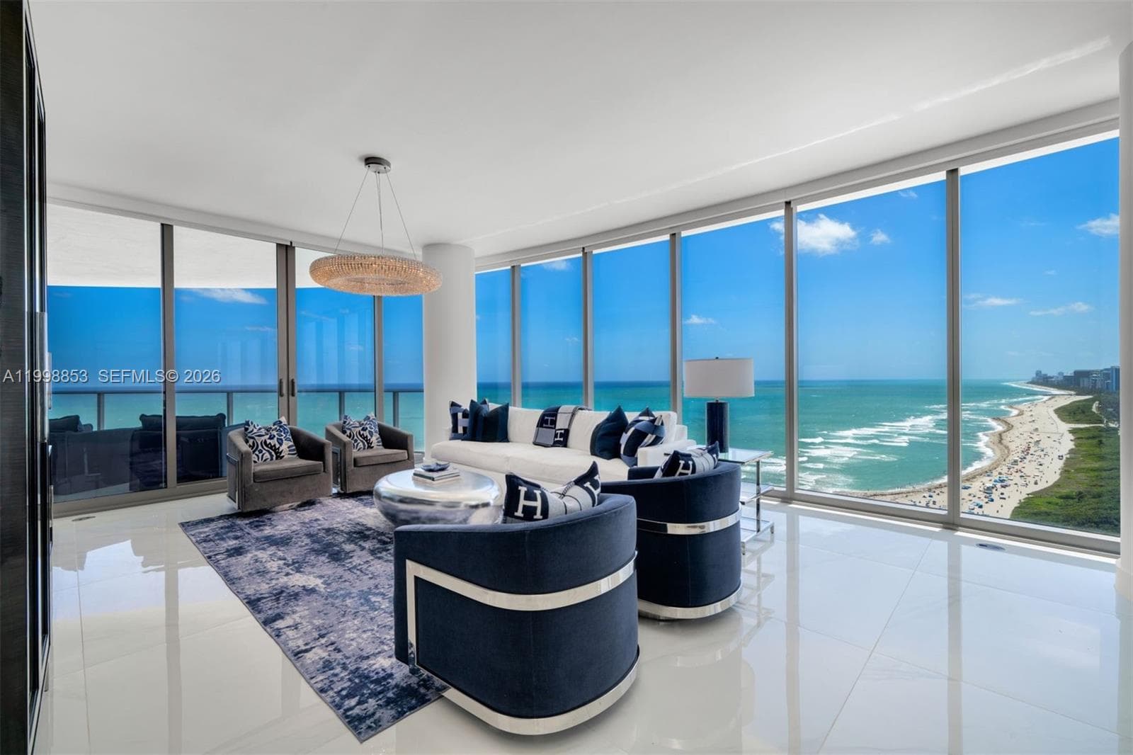 15701 Collins Ave 3