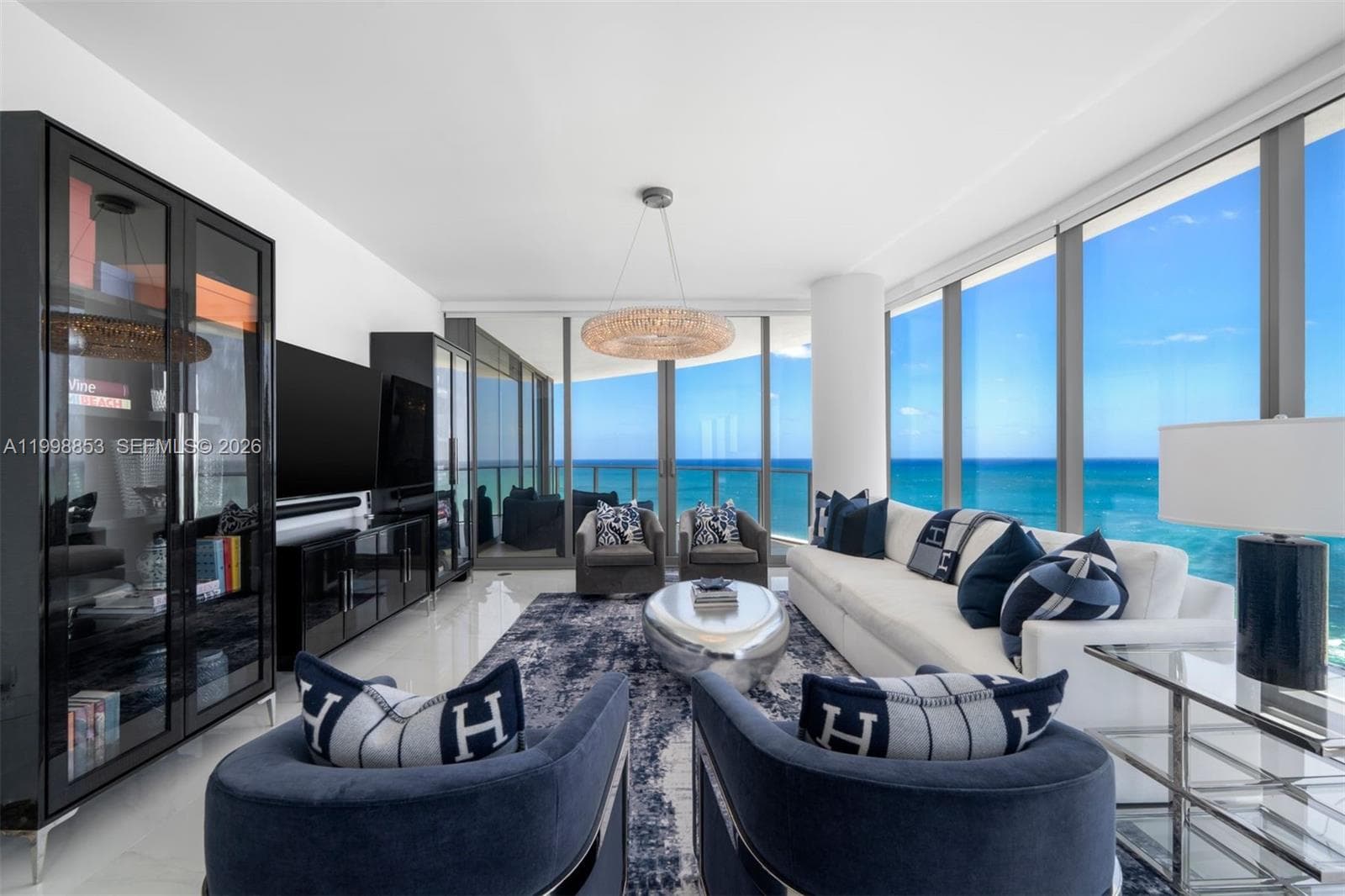 15701 Collins Ave 5