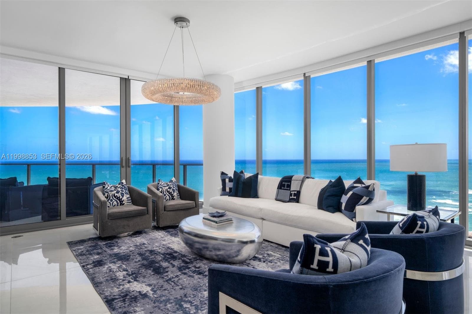 15701 Collins Ave 4