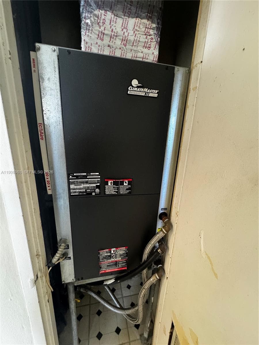 7545 E Treasure Dr 9K photo 14