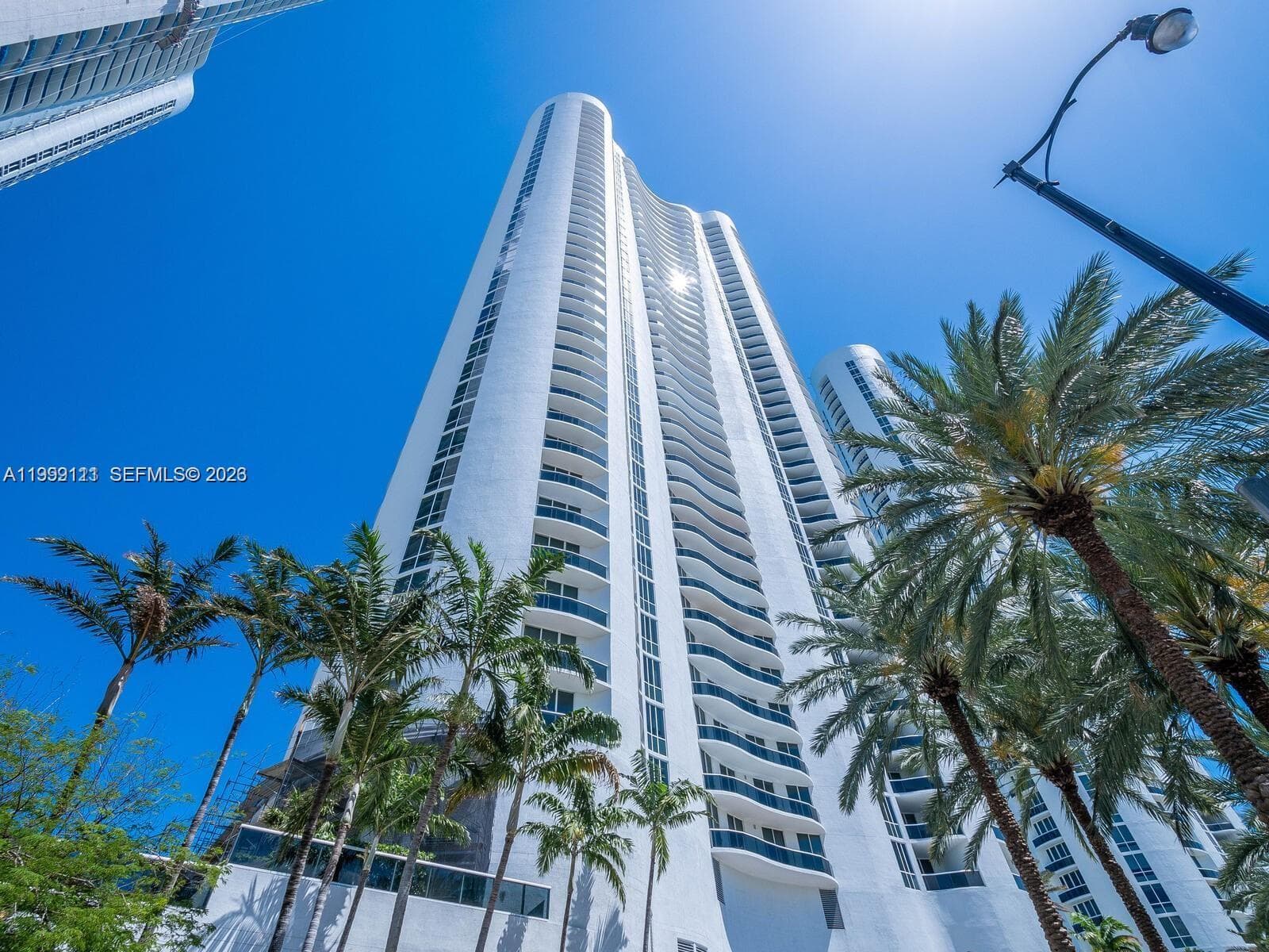 15901 Collins Ave 2504 photo 4
