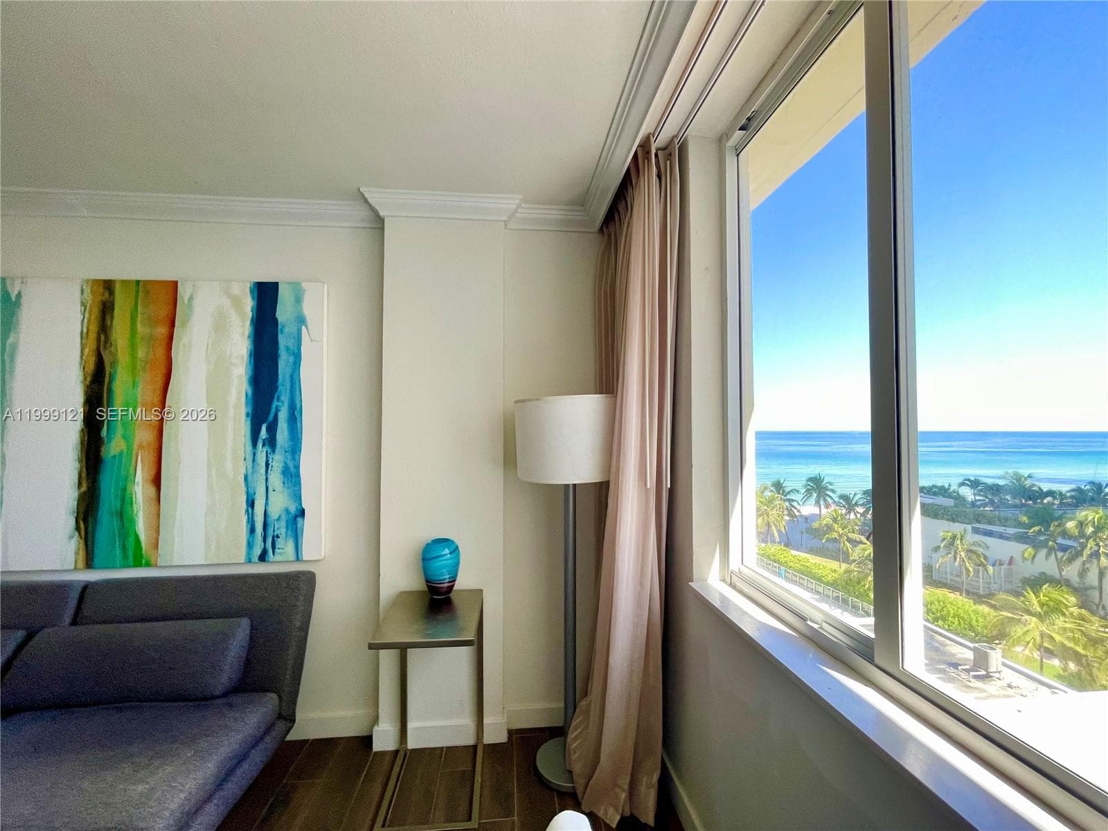 19201 Collins Ave 504 photo 3