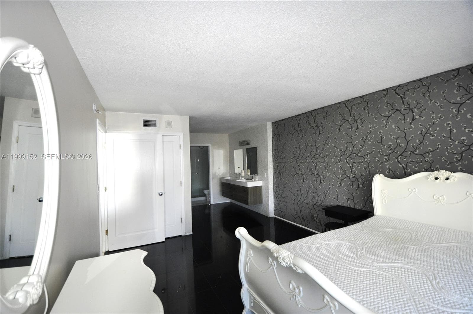 2030 S Ocean Dr 803 photo 23