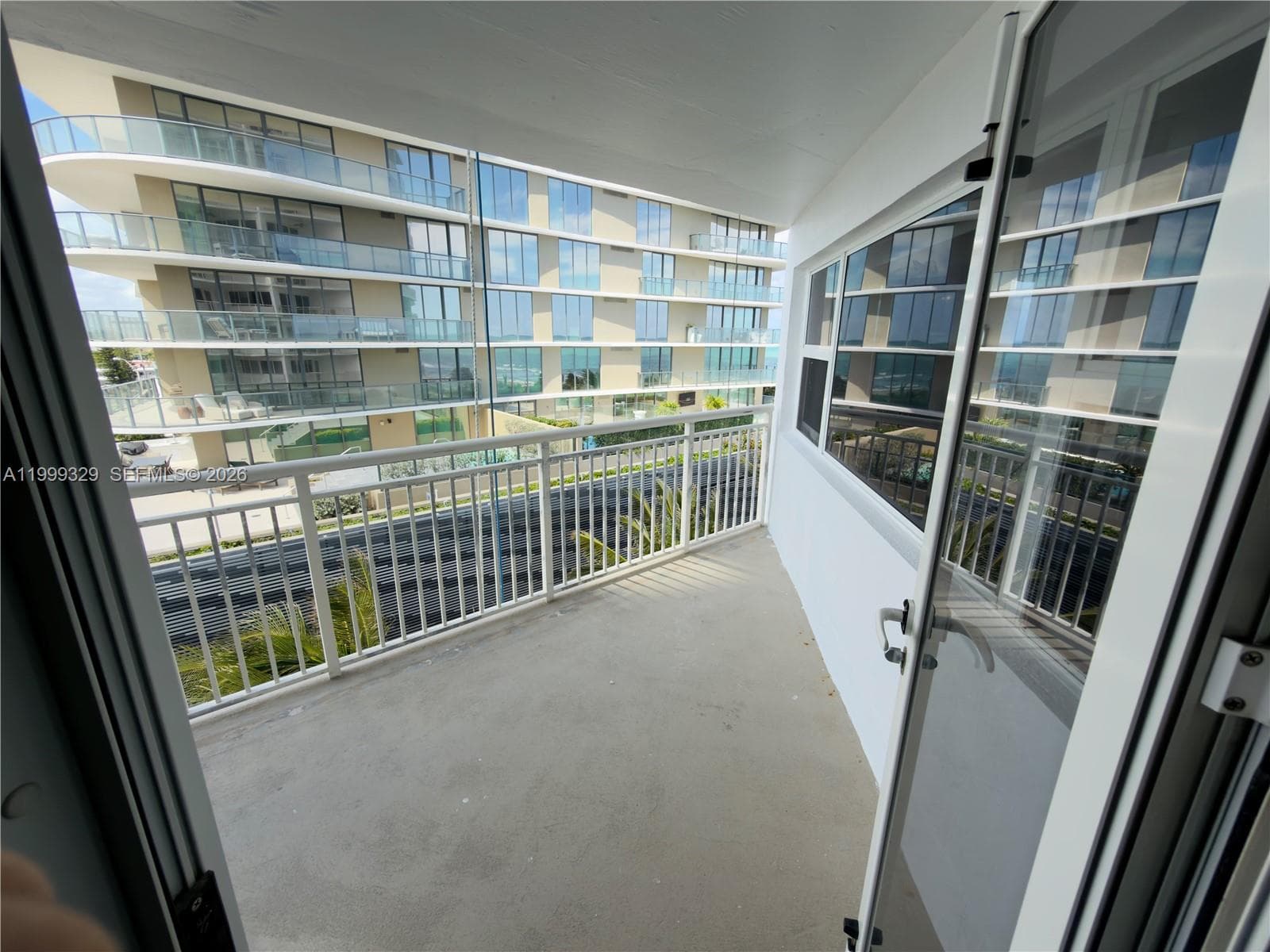 710 Ocean Blvd 603 photo 25