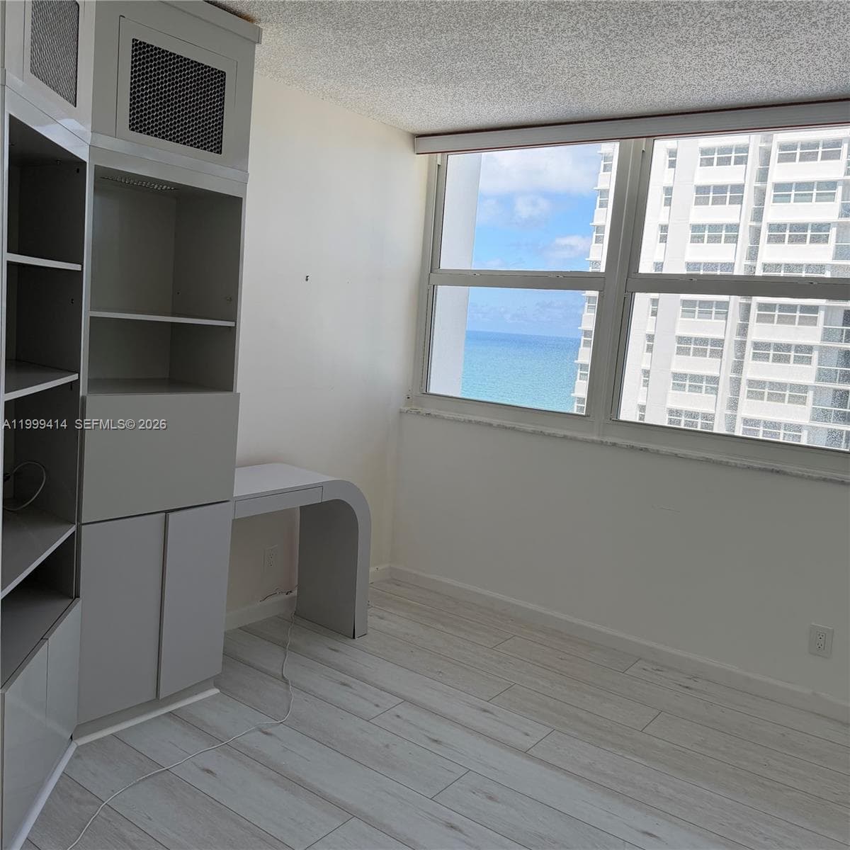 1880 Ocean Dr TS706 photo 7