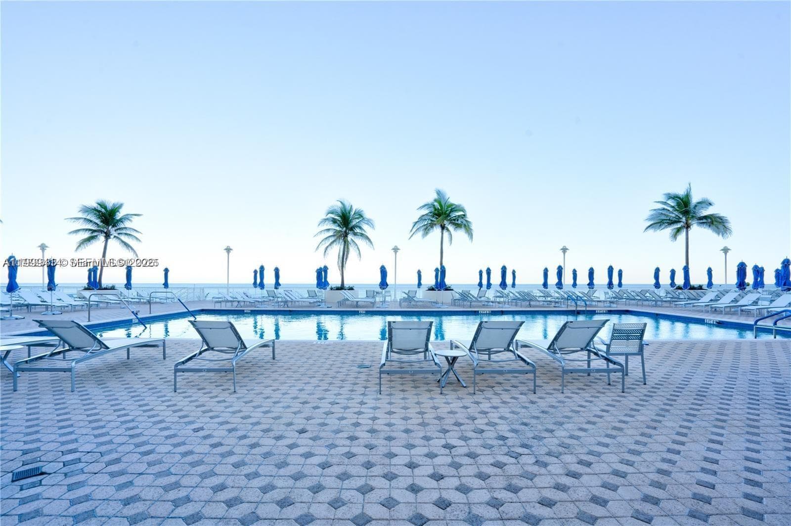 1880 Ocean Dr 1