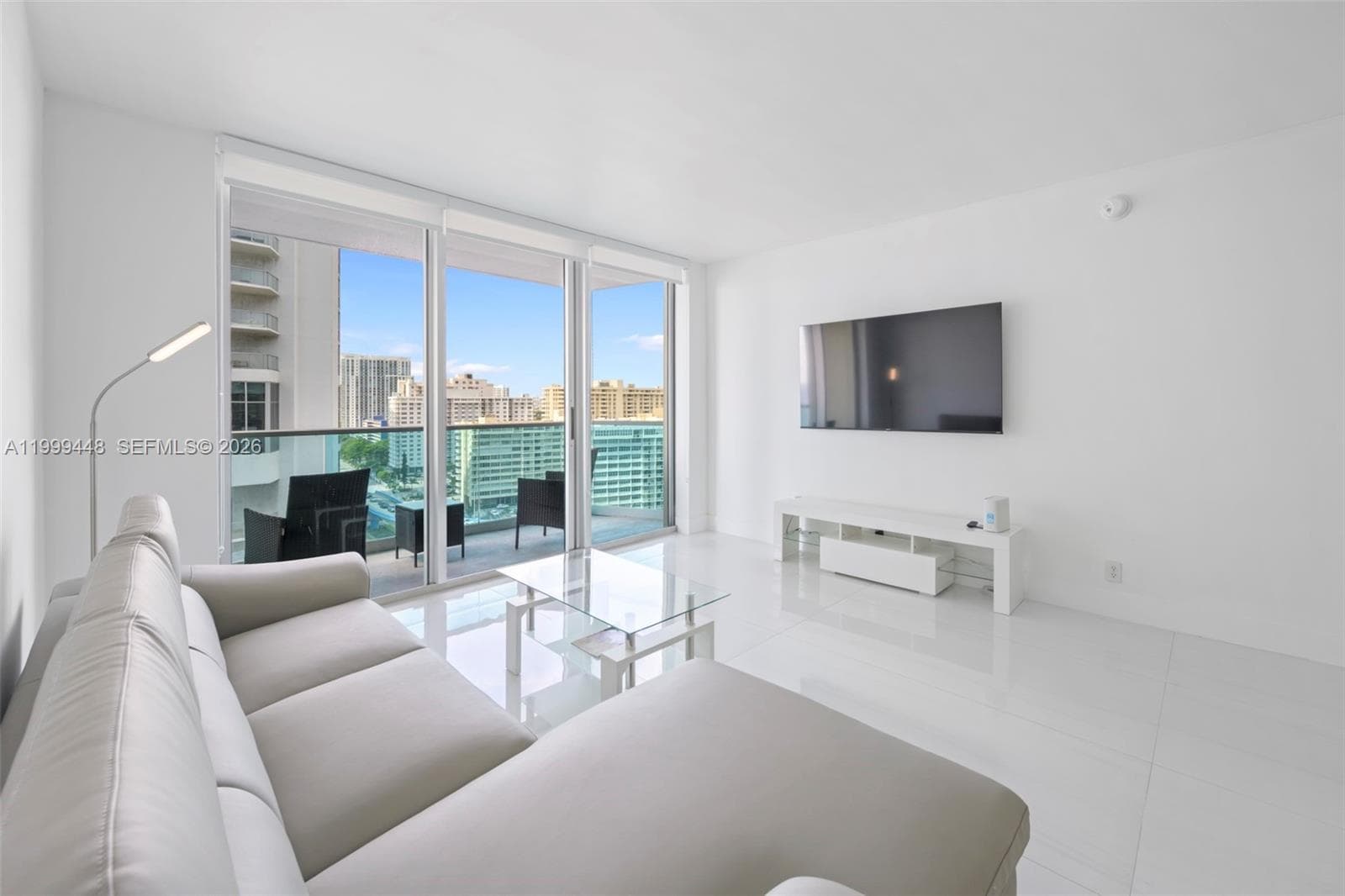 4001 Ocean Dr 2