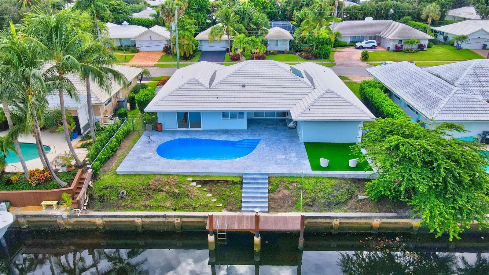 891 Hickory Terrace 1