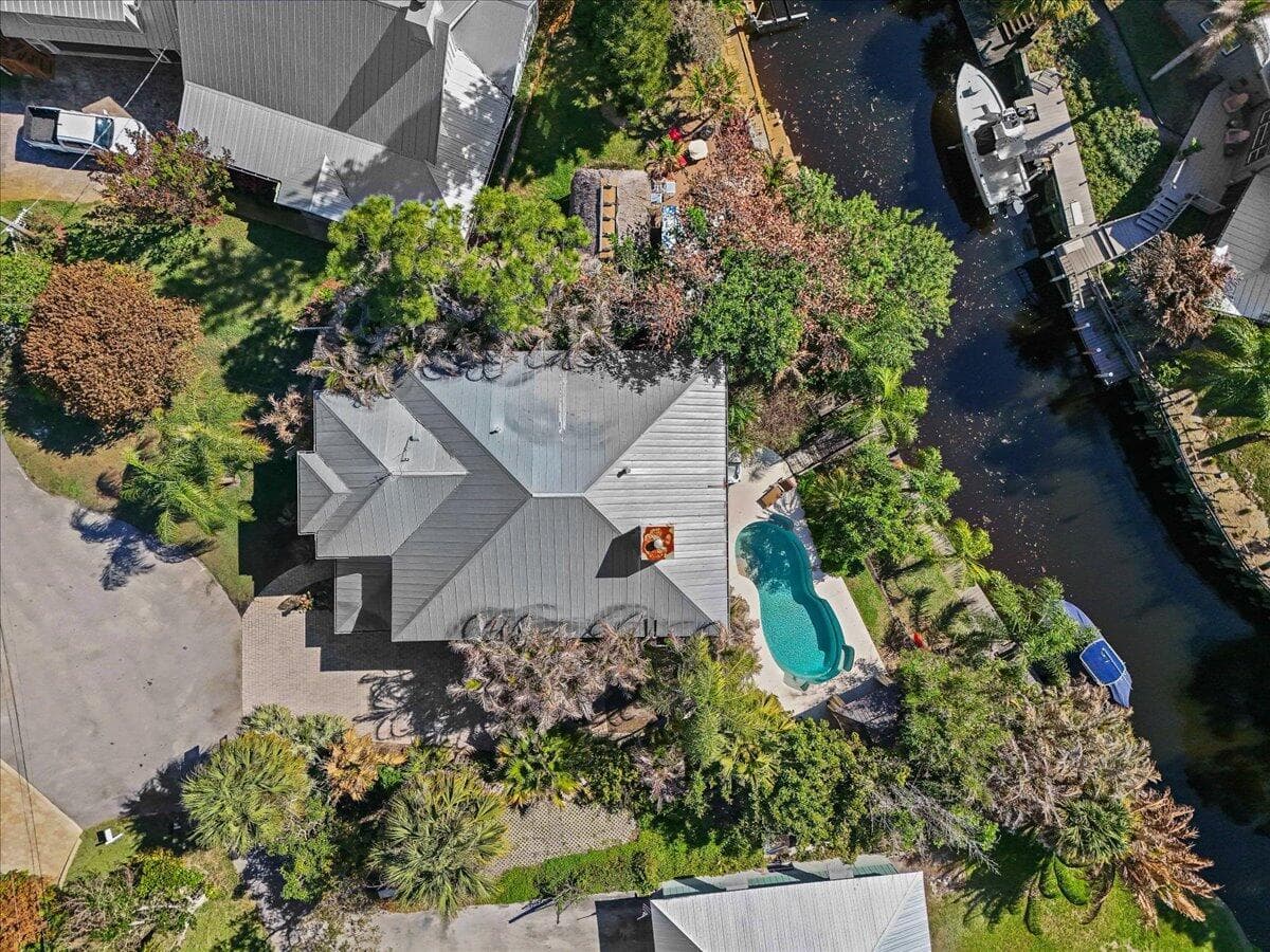 3098 SW Cedar Trail 2