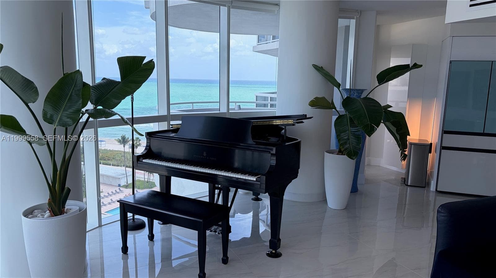 6301 Collins Ave 1207 photo 1