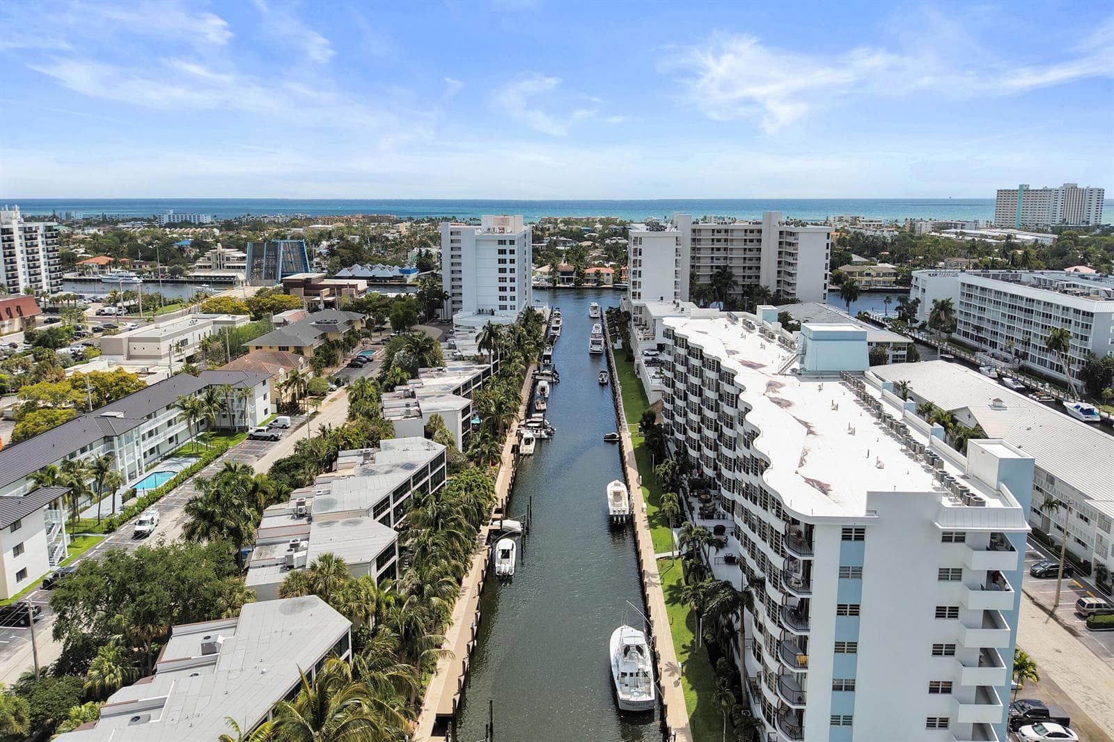 3051 NE 48th Street #702 1