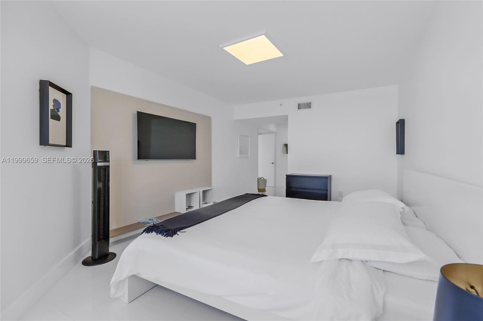 6301 Collins Ave 2103 photo 23