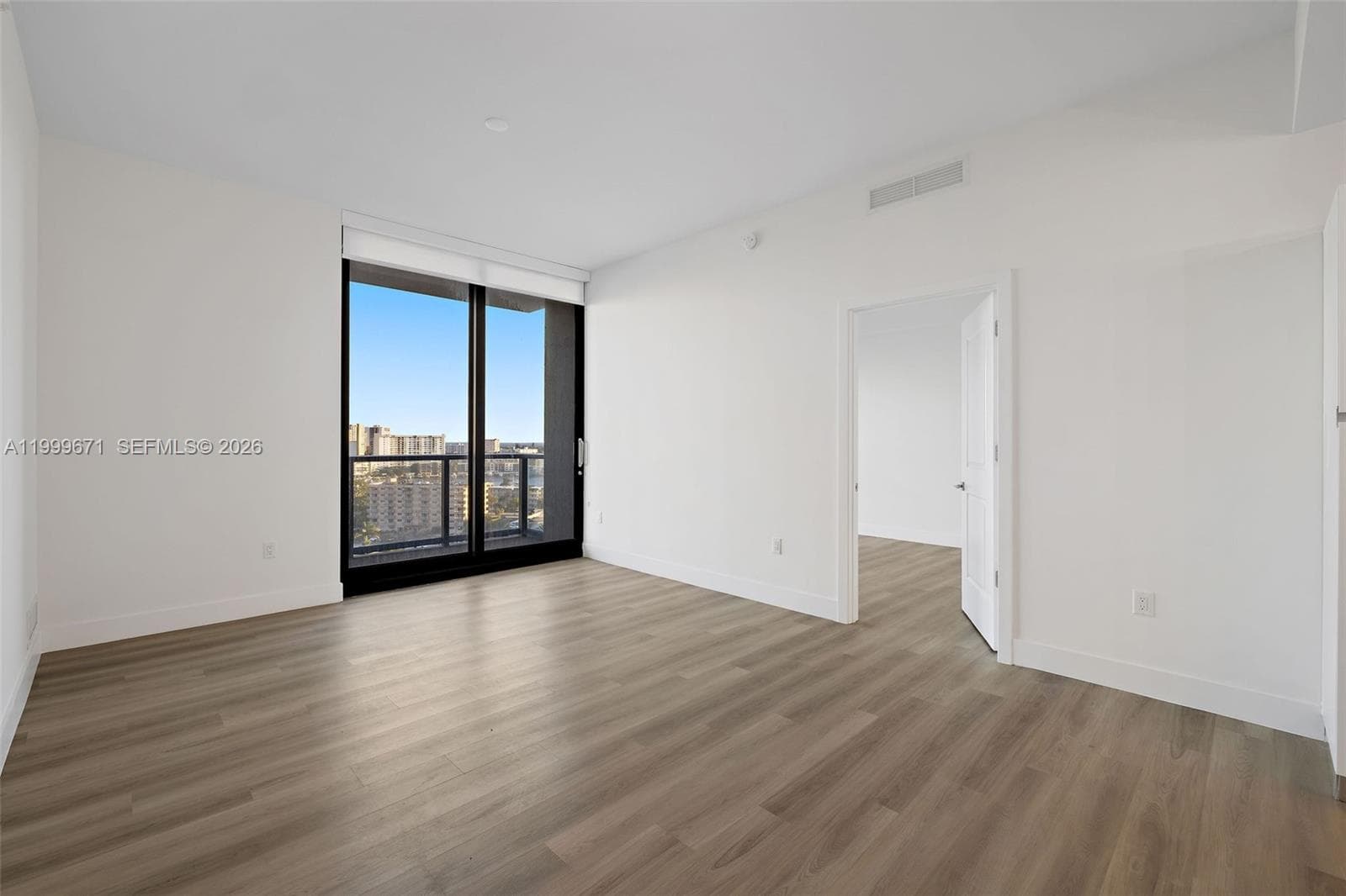 101 Diplomat Pkwy 1704 photo 13