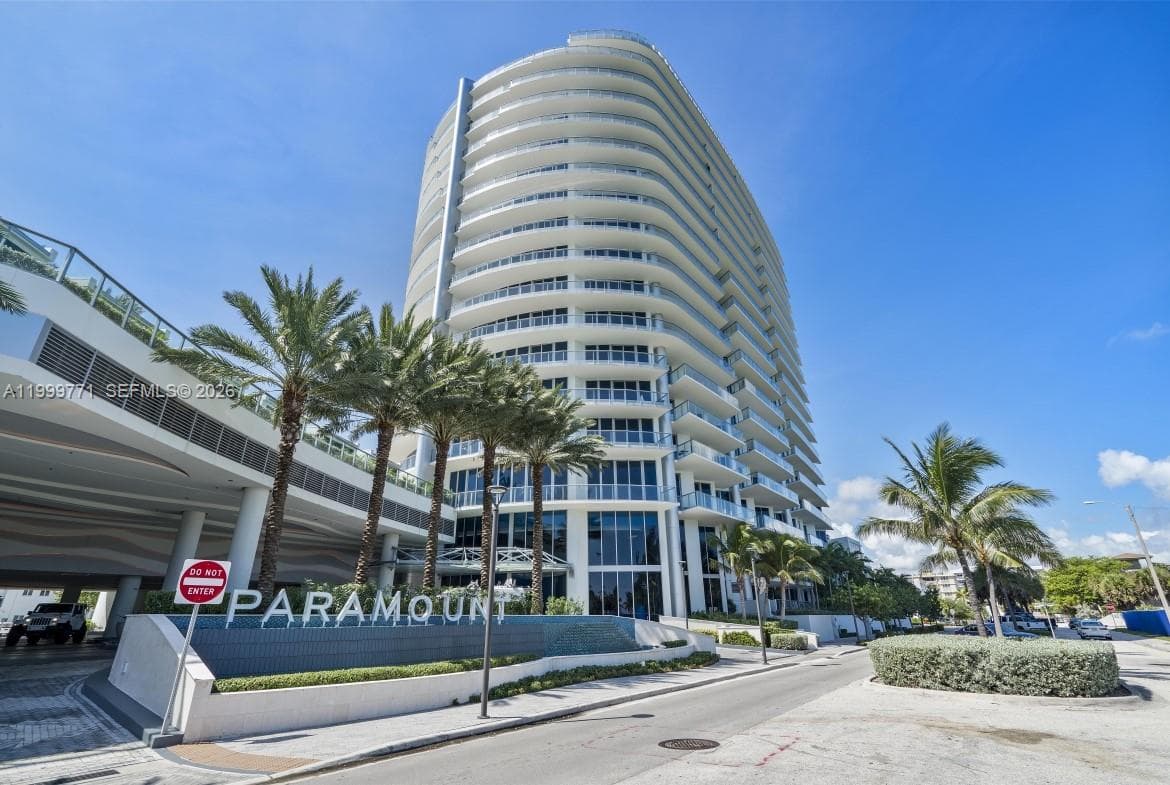 701 Fort Lauderdale Beach Blvd 1